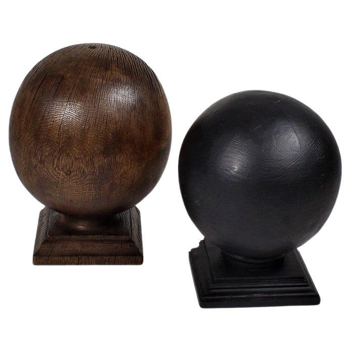 Pair of Early 19th Century English Antique Decorative Wooden Oak & Pine Globes For Sale