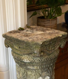 Pareja de Columnas de Piedra Caliza de la Época de la Regencia Inglesa de Principios del Siglo XIX