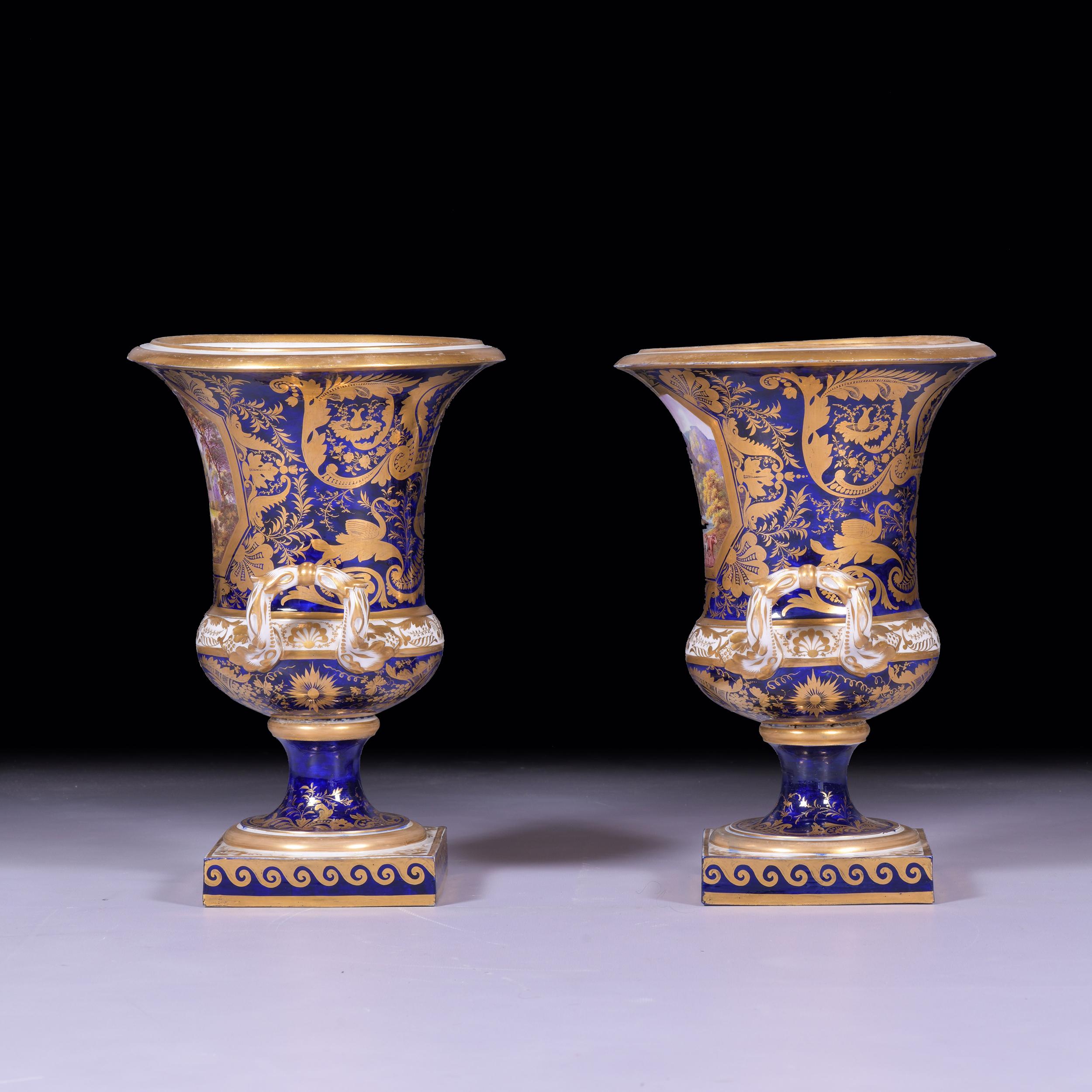 Pair of Early 19th Century English Royal Crown Derby Cobalt Blue Campana Vases In Excellent Condition In Dublin, IE