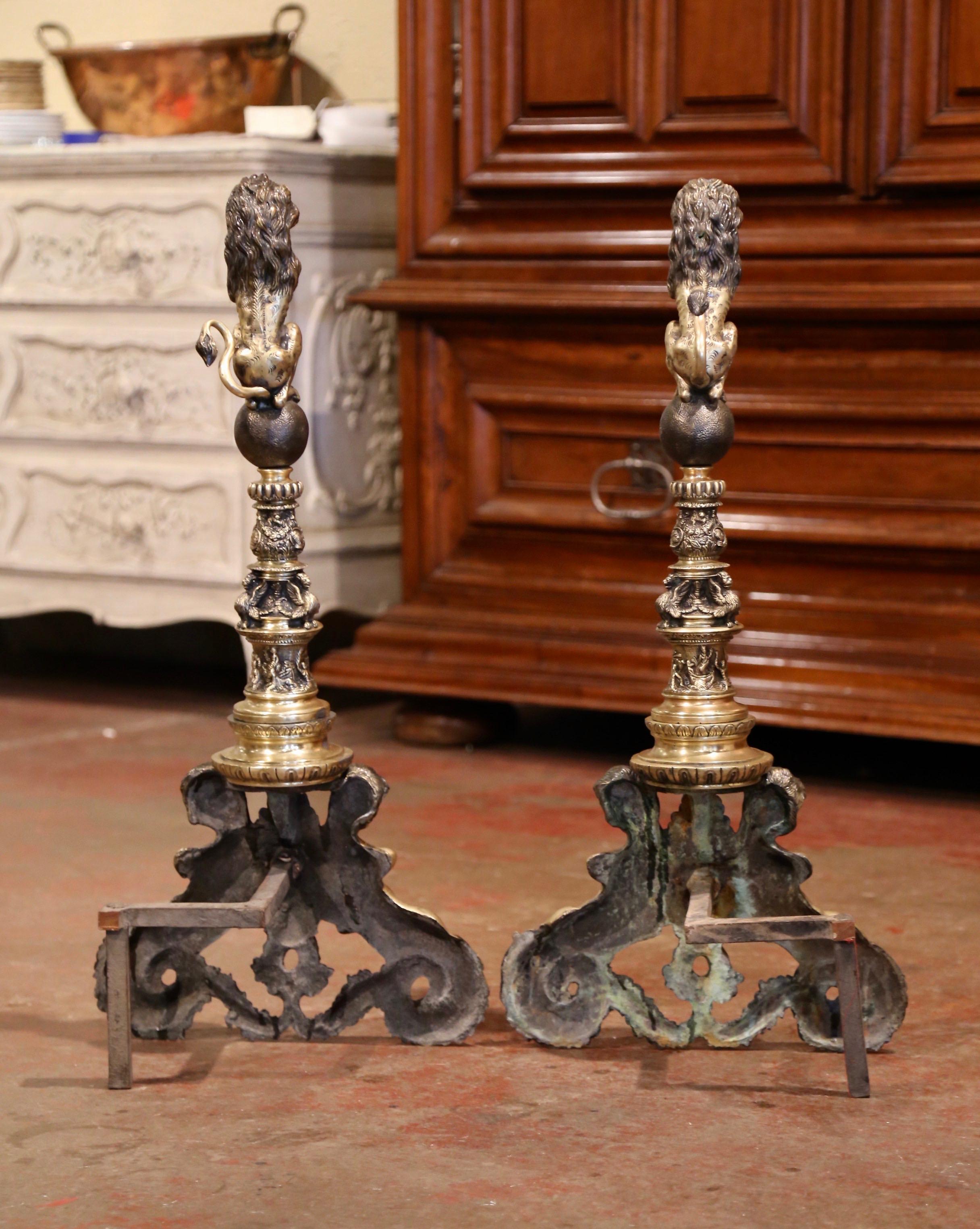 Pair of Early 19th Century English Two-Tone Bronze Andirons with Lion Sculptures 1