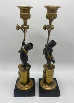 Pareja de Candelabros de Culpa Franceses de Bronce y Mármol Ormolu de principios del siglo XIX