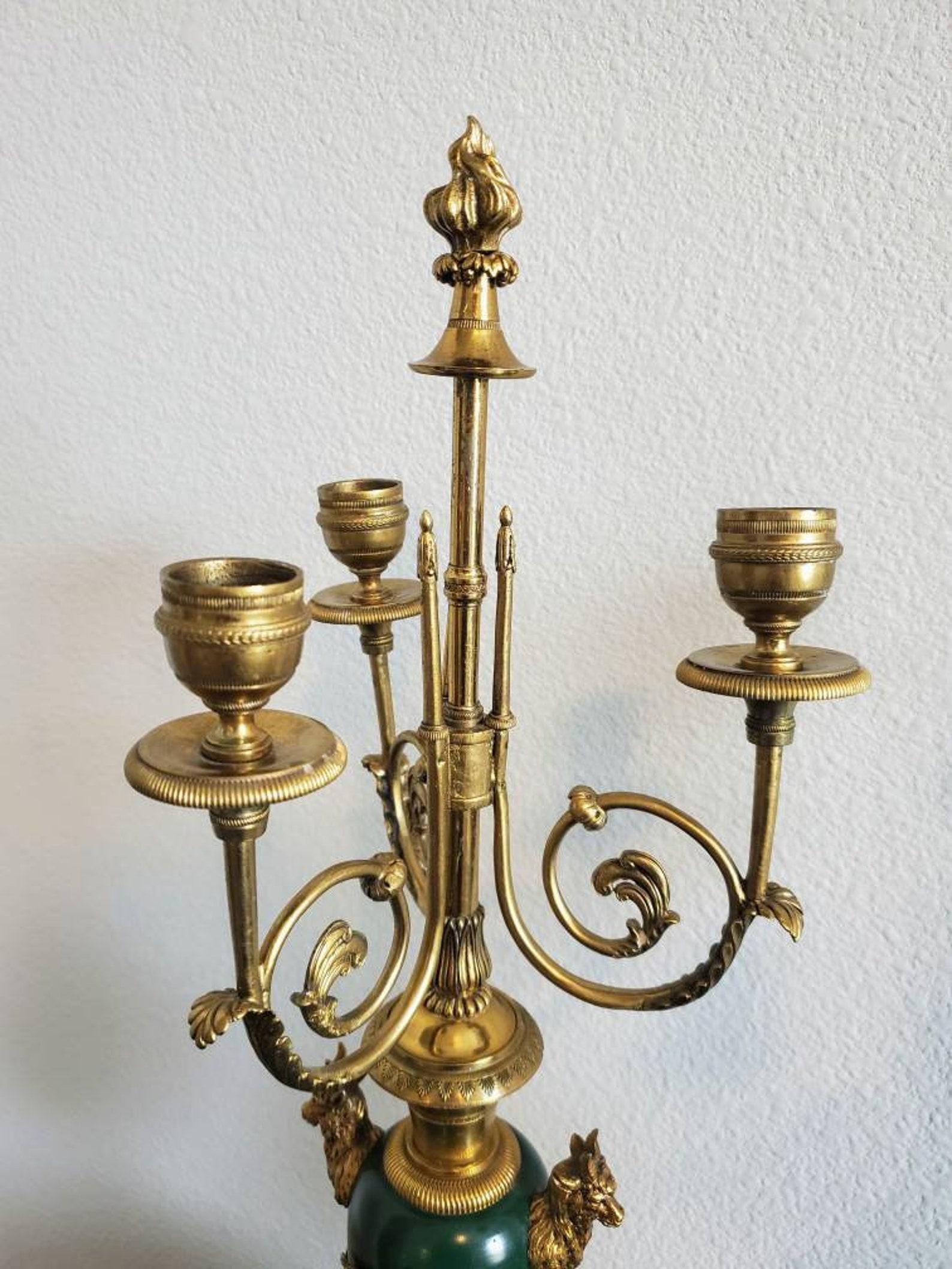 Pareja de candelabros franceses de principios del siglo XIX de la época Imperio en venta 4