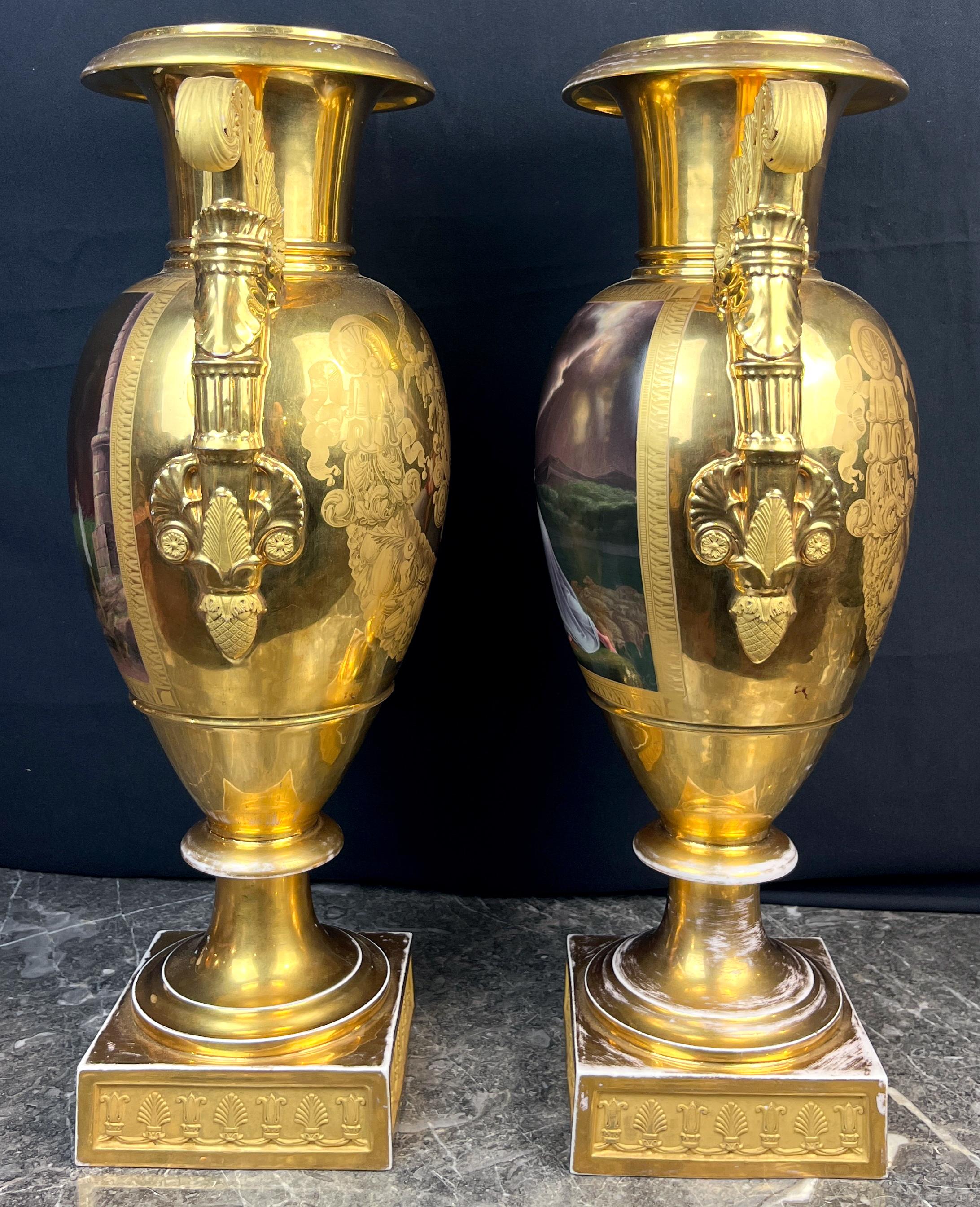 Oro Importante  Coppia di Darte Frere  inizio del XIX secolo.  Impero francese  Porcellana  Vasi in vendita