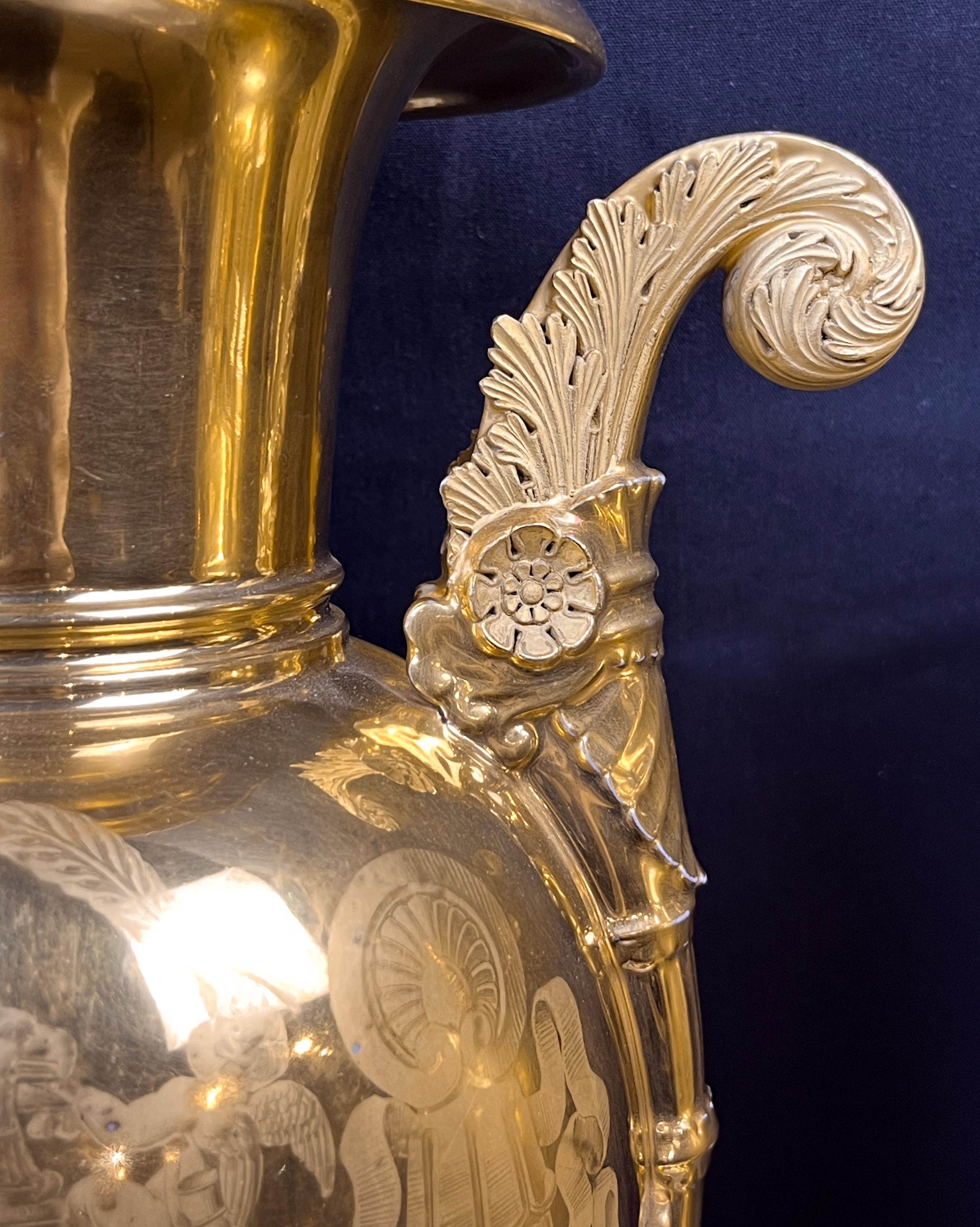 Importante  Coppia di Darte Frere  inizio del XIX secolo.  Impero francese  Porcellana  Vasi in vendita 2