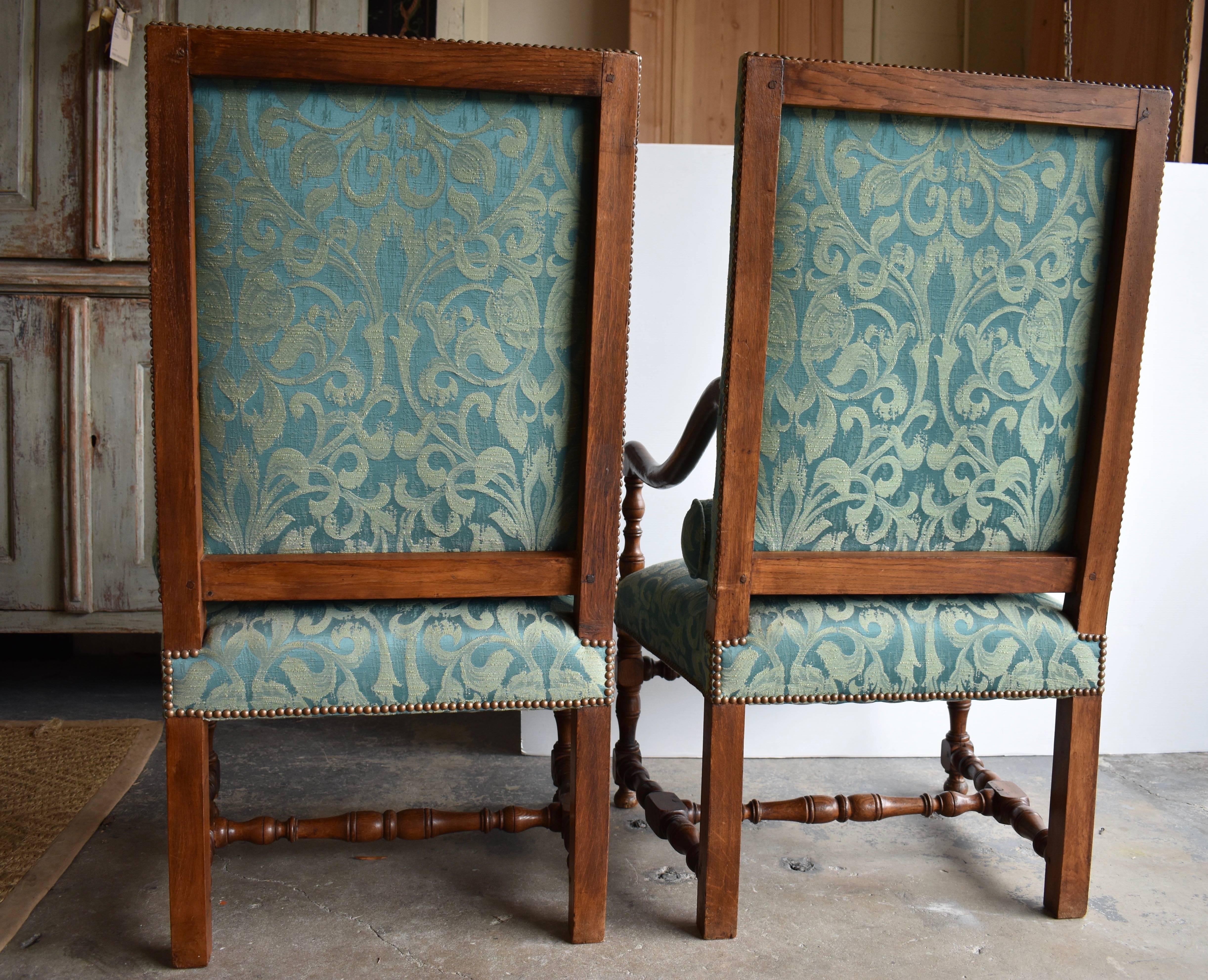 Pair of Early 19th Century French Fauteuil In Excellent Condition For Sale In Encinitas, CA