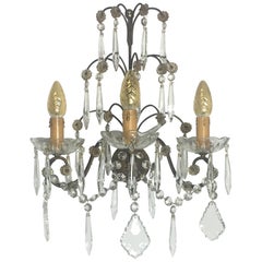 Pareja de candelabros de cristal y latón estilo Luis XV francés de principios del siglo XIX