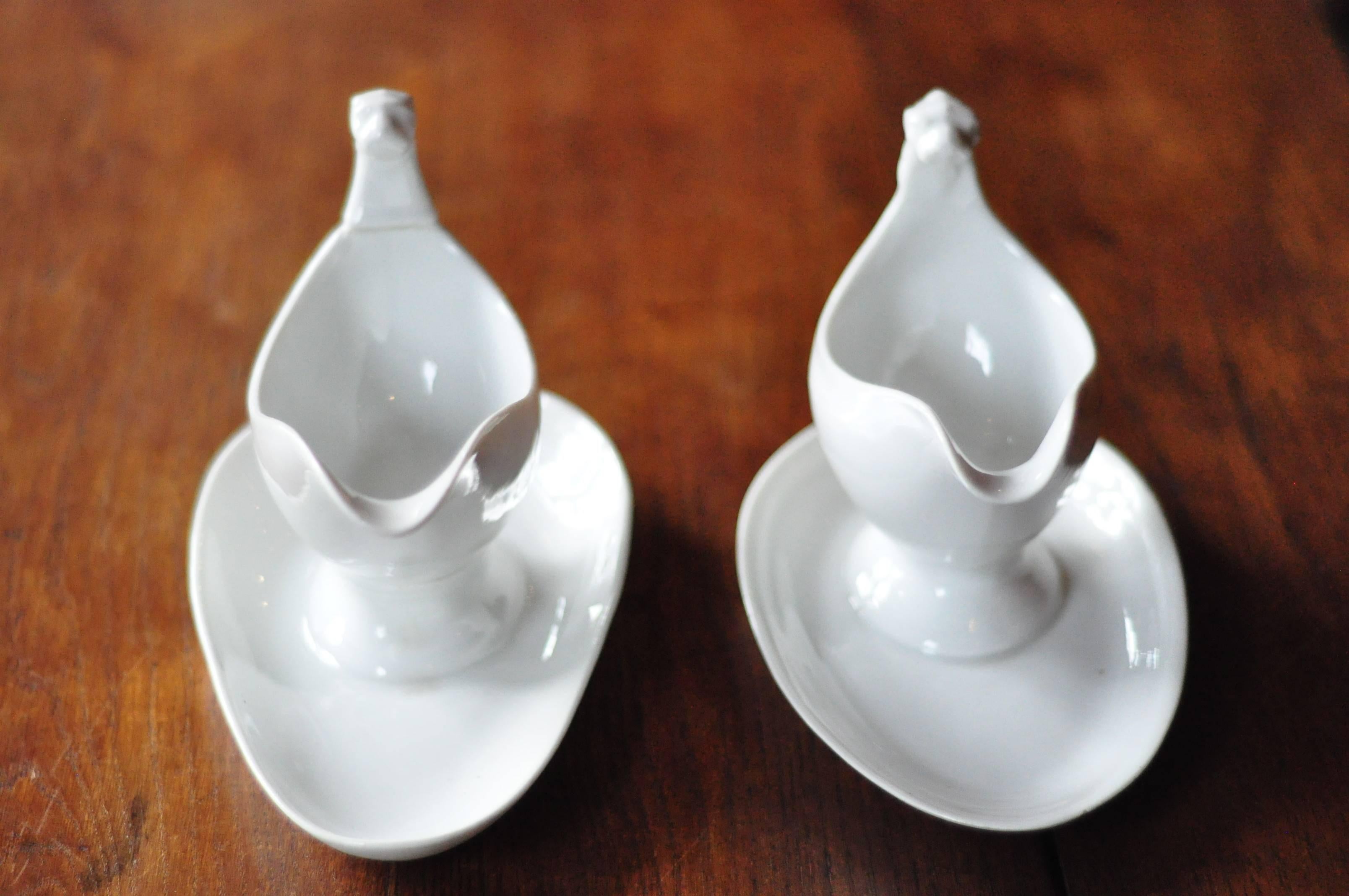 Pair of Early 19th Century French Porcelain Saucières For Sale 5