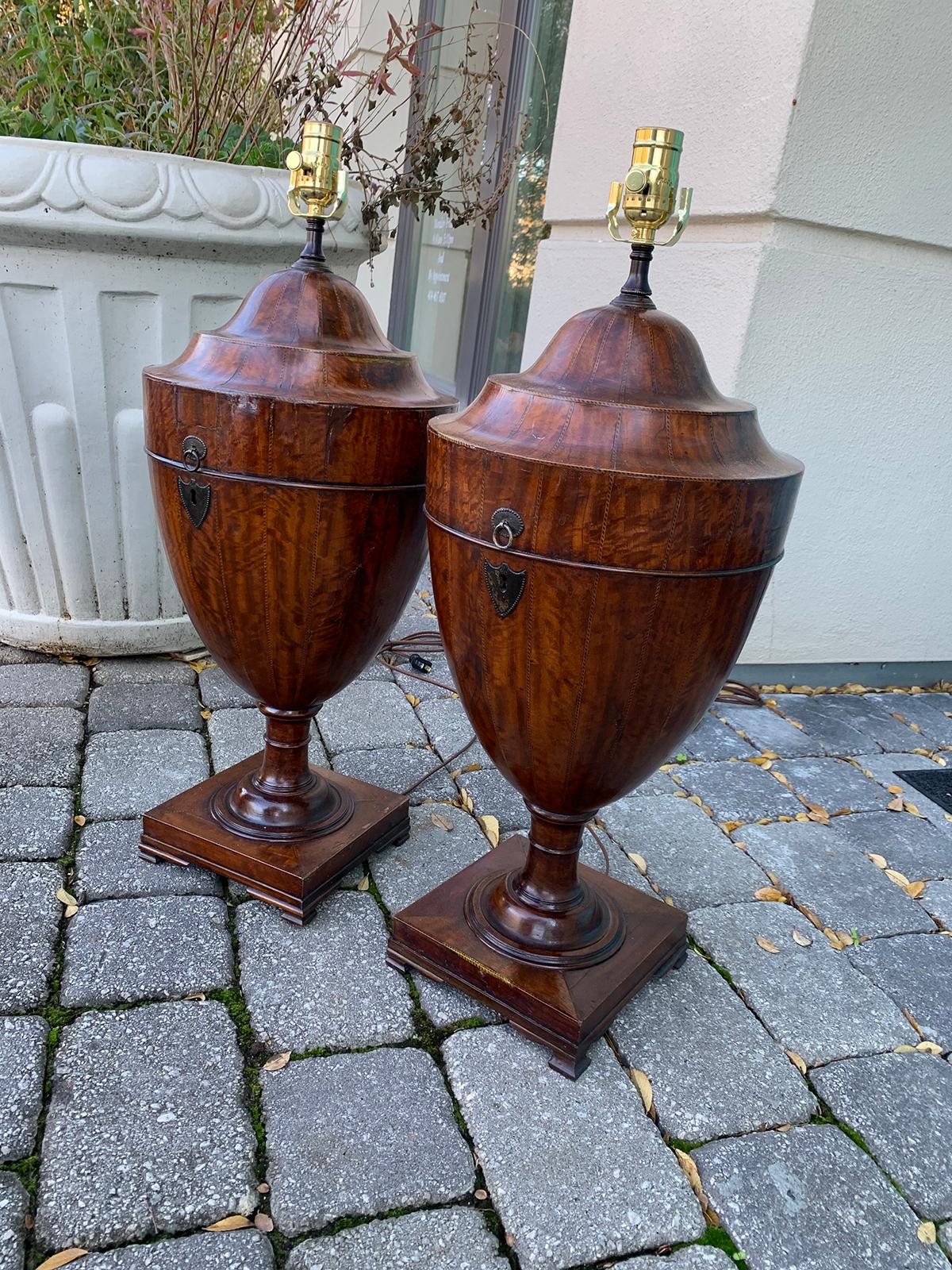 Pair of Early 19th Century George III Satinwood Knife Urns as Lamps In Good Condition For Sale In Atlanta, GA