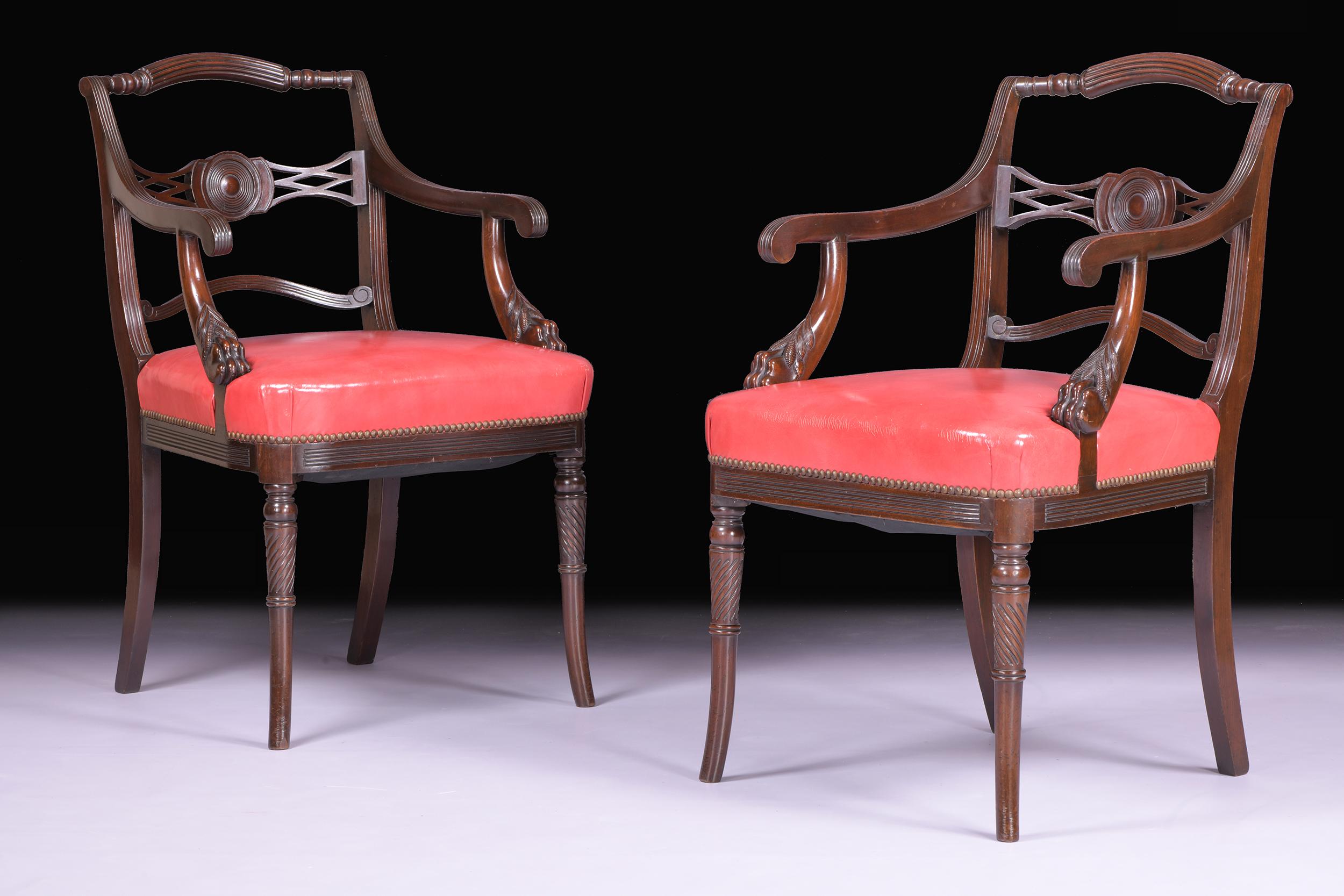 Pair of Early 19th Century Irish Regency Armchairs by Mack Williams & Gibton In Excellent Condition For Sale In Dublin, IE