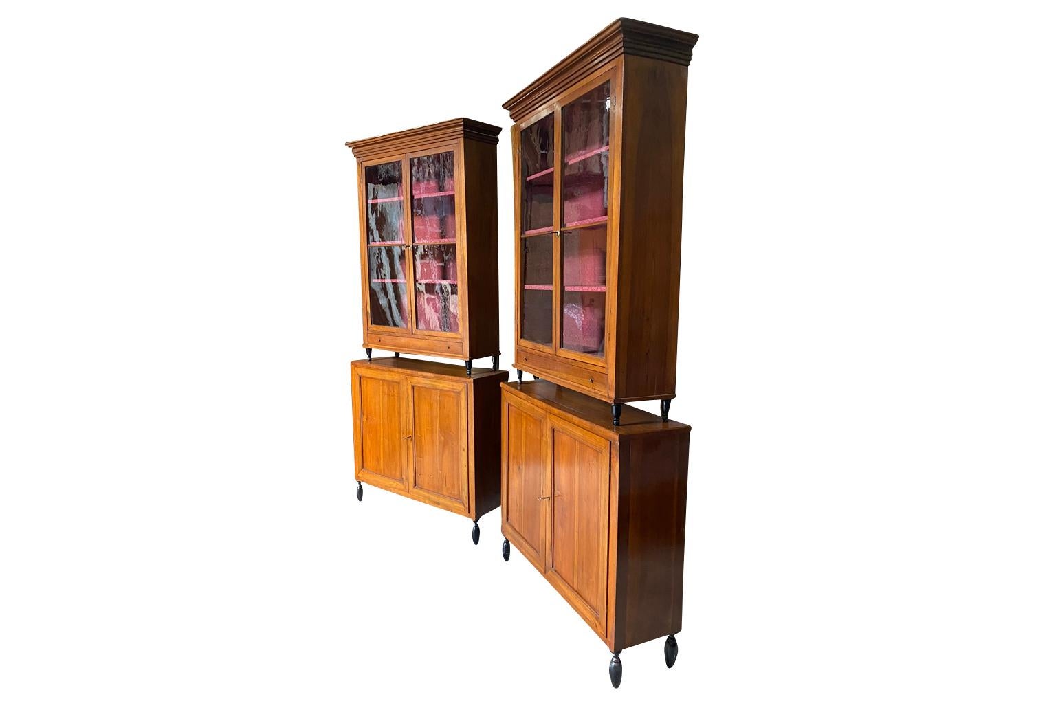 Pair of Early 19th Century Italian Bookcase In Good Condition For Sale In Atlanta, GA