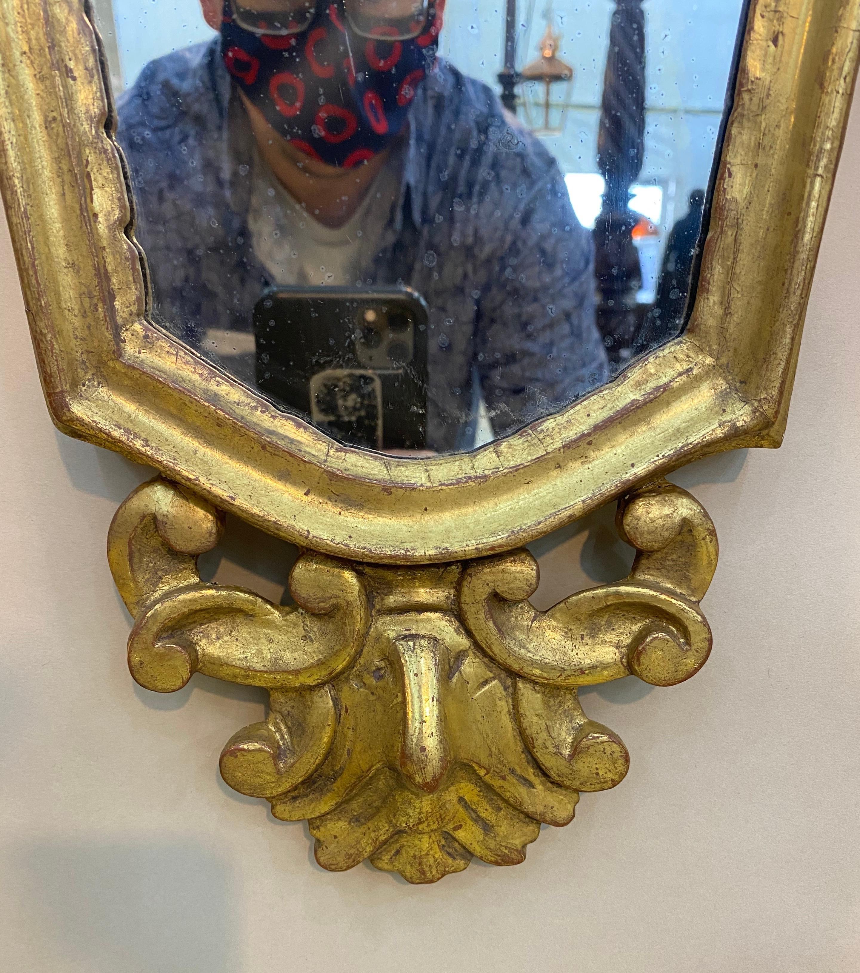 Pair of Early 19th Century Italian Giltwood Mirrors 1
