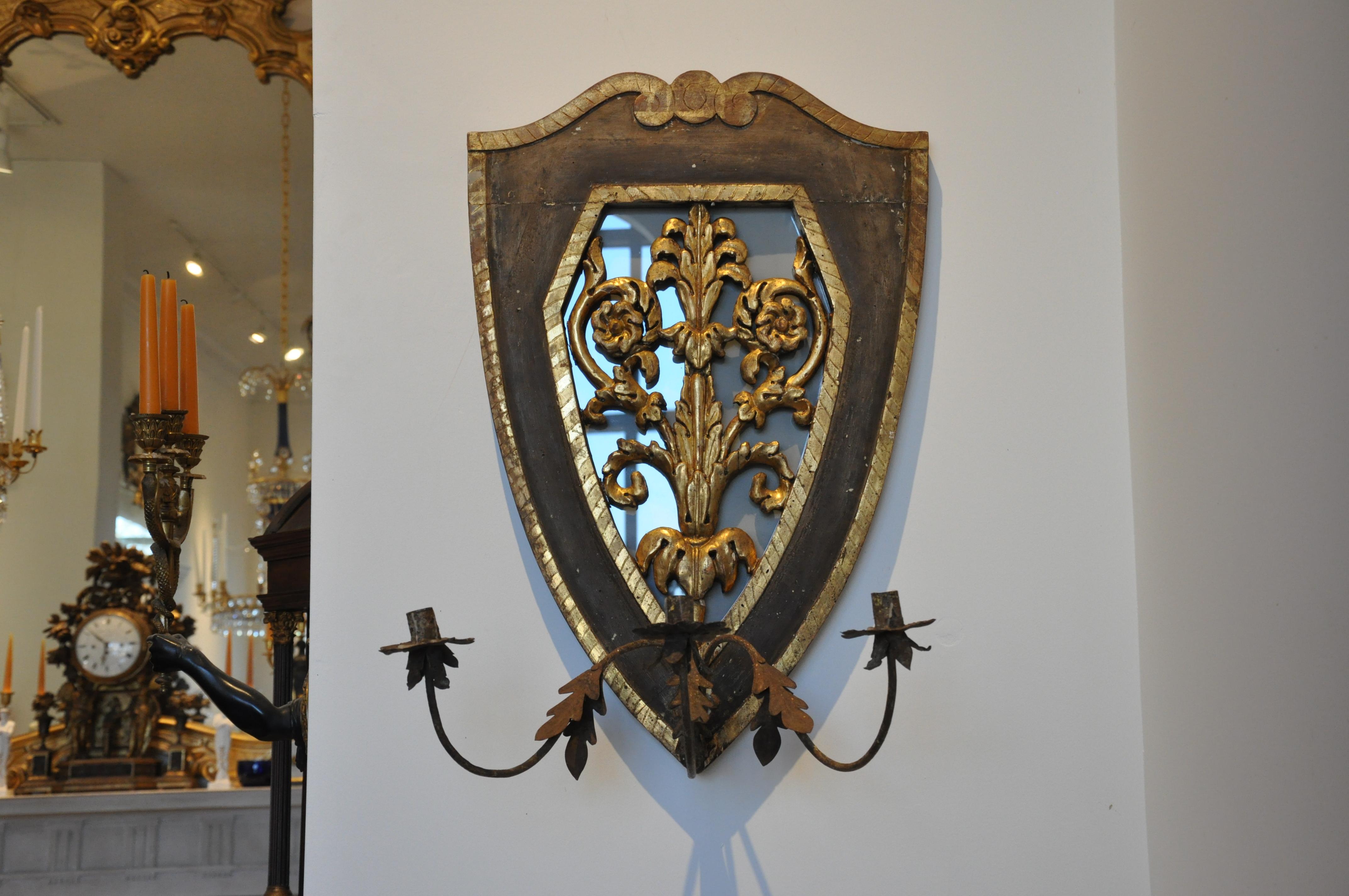 Pair of Early 19th Century Italian Neoclassical Mirrored Sconces In Good Condition In Essex, MA