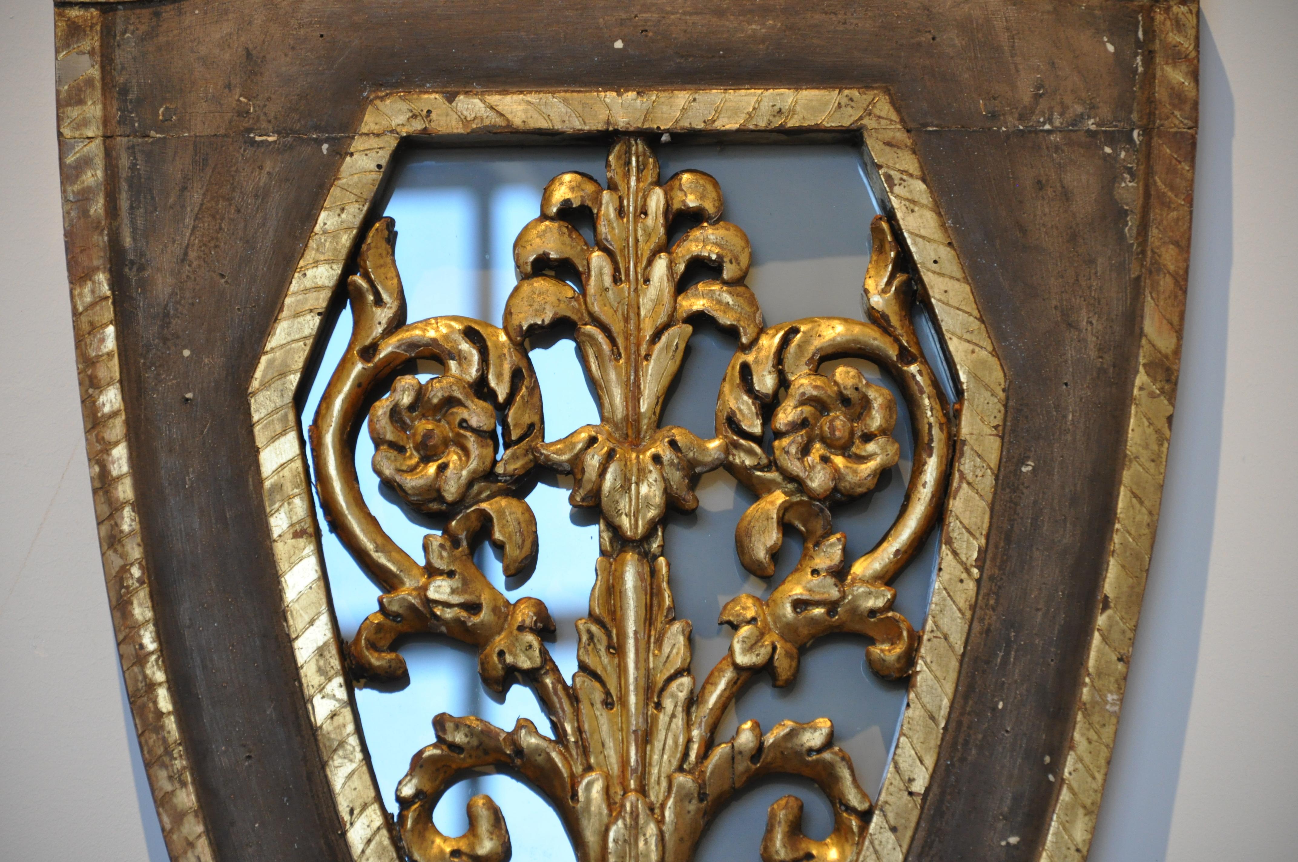 Pair of Early 19th Century Italian Neoclassical Mirrored Sconces 1