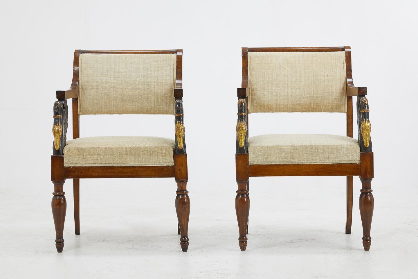Beautiful pair of early 19th century Italian chairs in walnut with gilded and ebonised carved swan decoration. 

Four available (Price is per pair)

We carefully oversee all aspects of restoration of our items, working with our special team of
