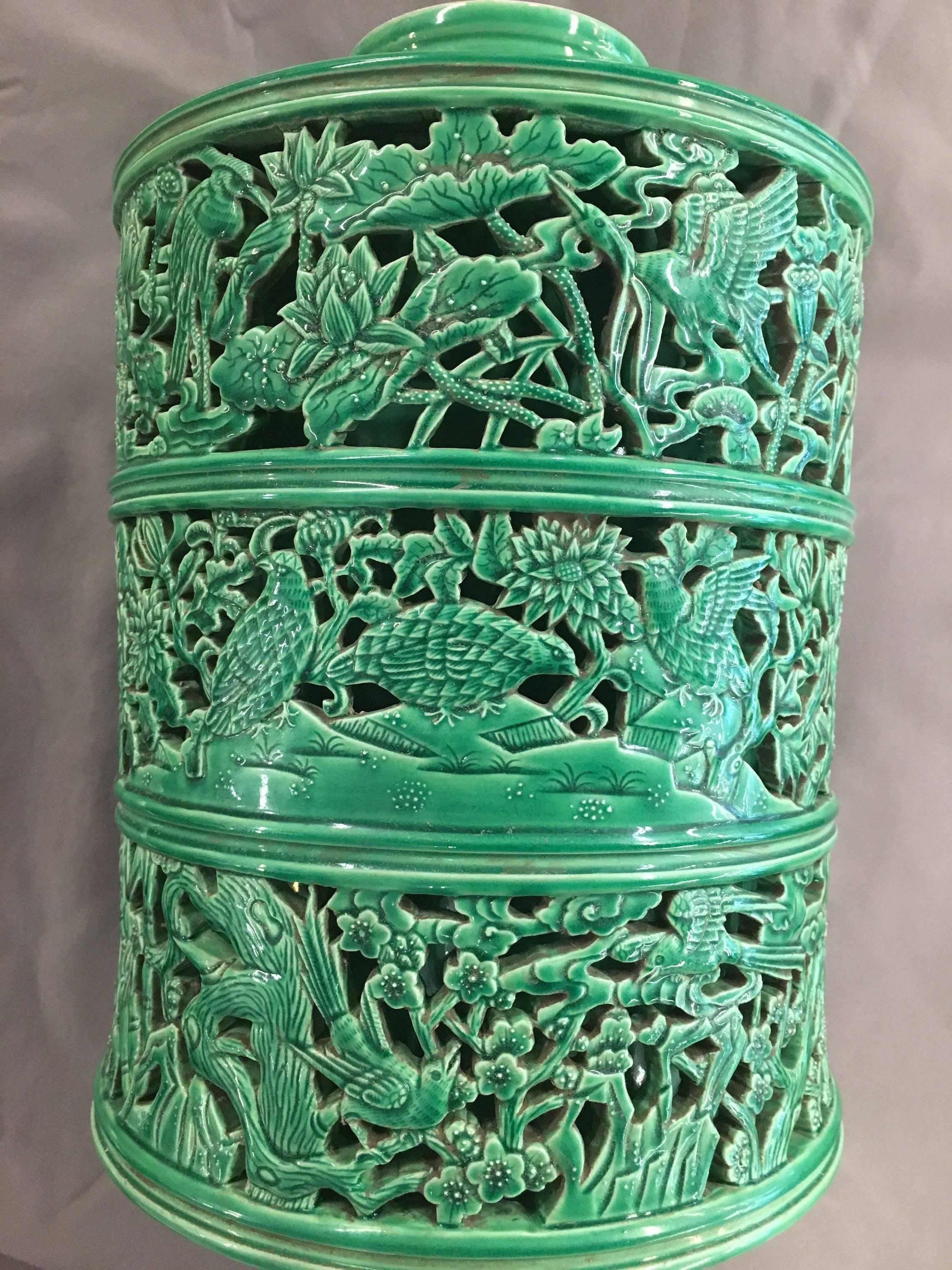 Chinese Pair of Qing Dynasty Jade Green Pierced Dolomite Porcelain Temple Storage Jars For Sale
