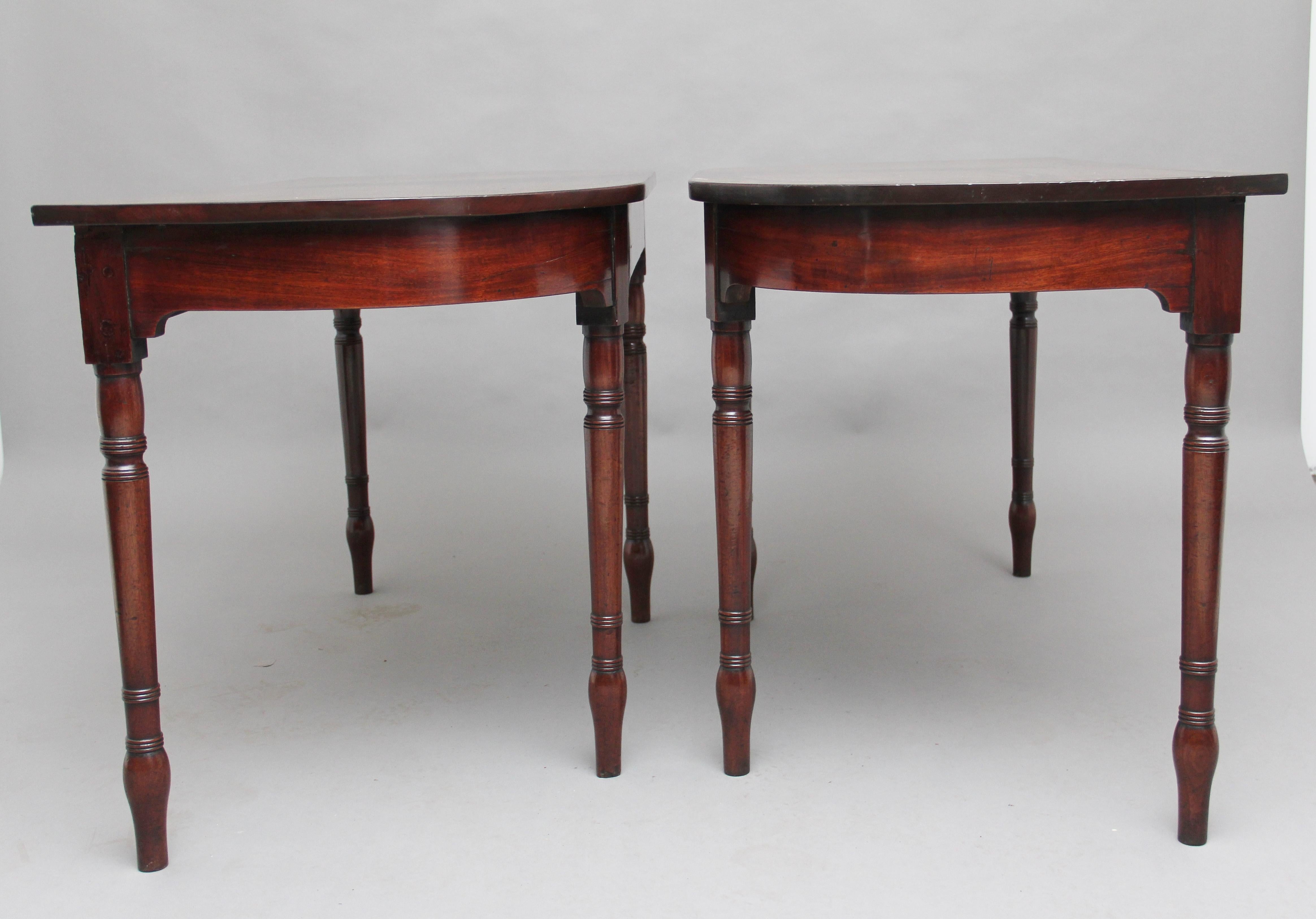 Pair of Early 19th Century Mahogany Console Tables In Good Condition In Martlesham, GB