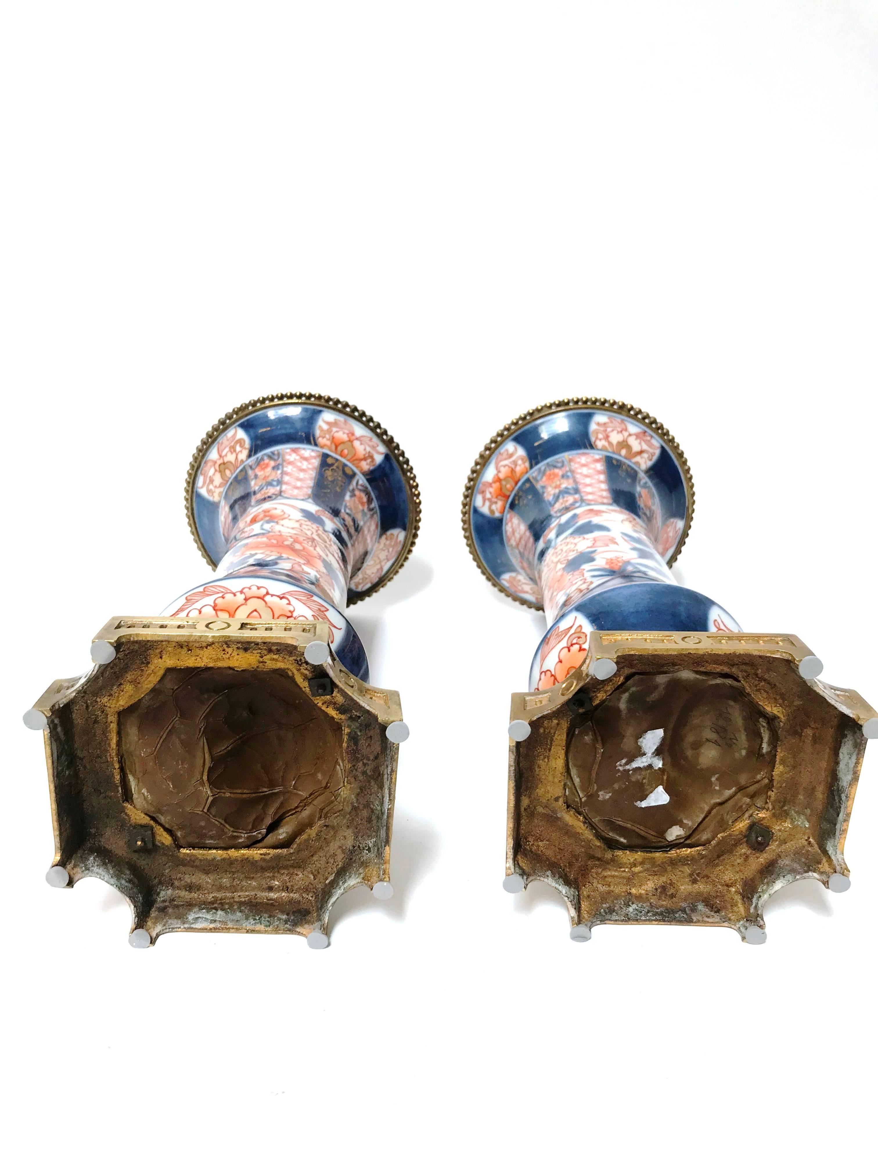 Pair of Early 19th Century Ormolu Mounted Japanese Imari Porcelain Vases For Sale 5