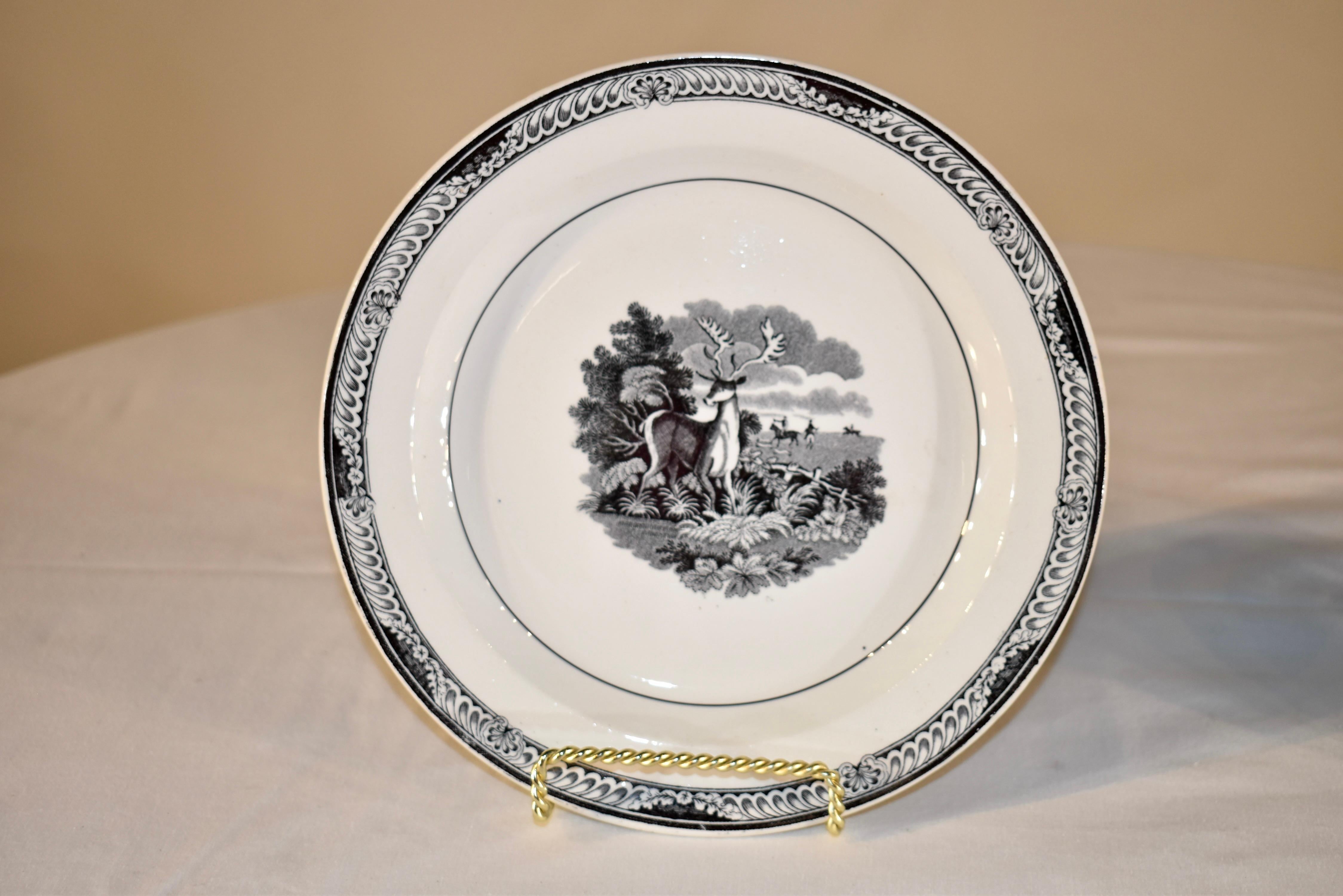 English Pair of Early 19th Century Plates with Stags For Sale