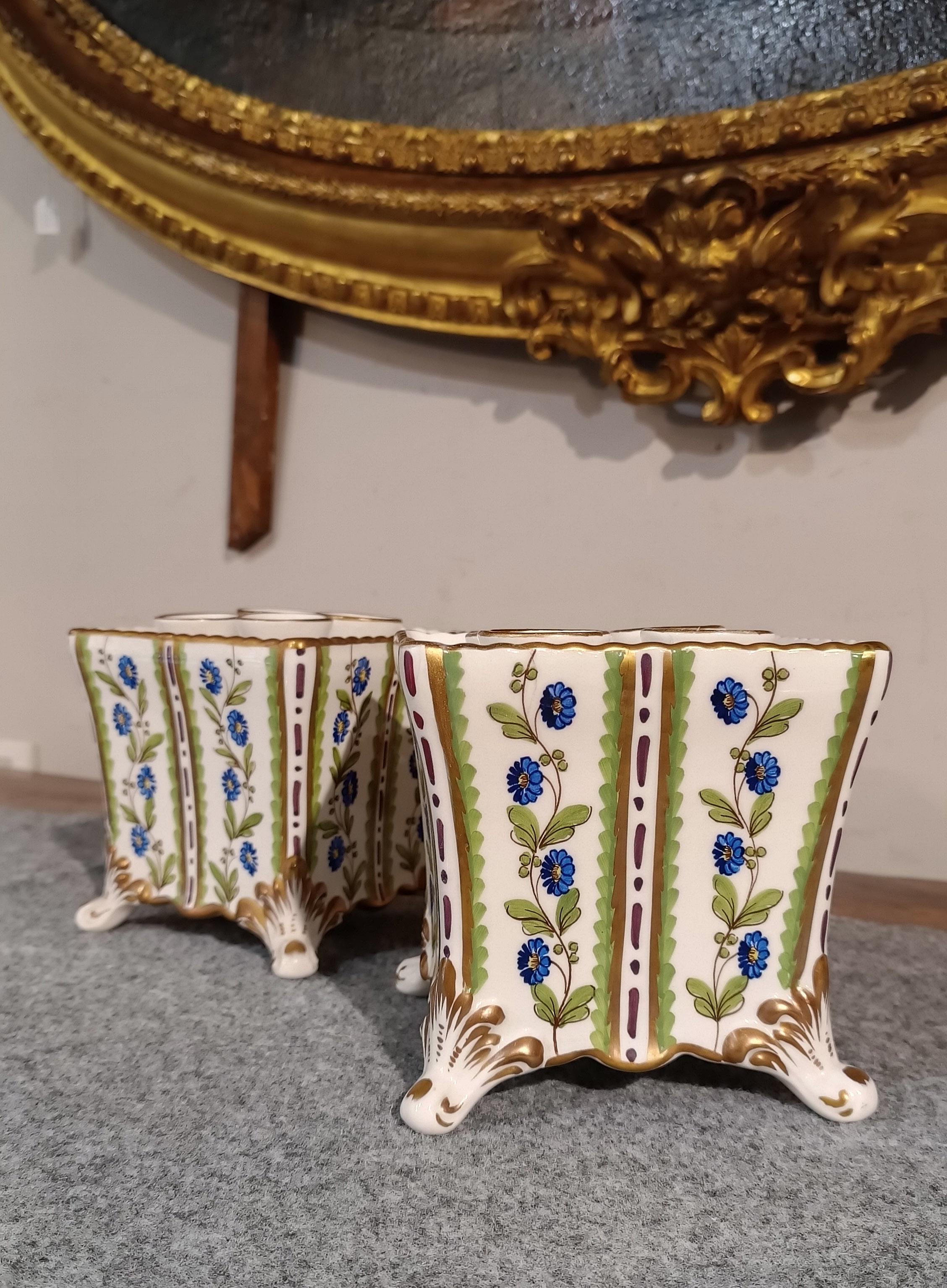 Italian PAIR OF EARLY 19th CENTURY POLYCHROME PORCELAIN FLOWER VASE For Sale