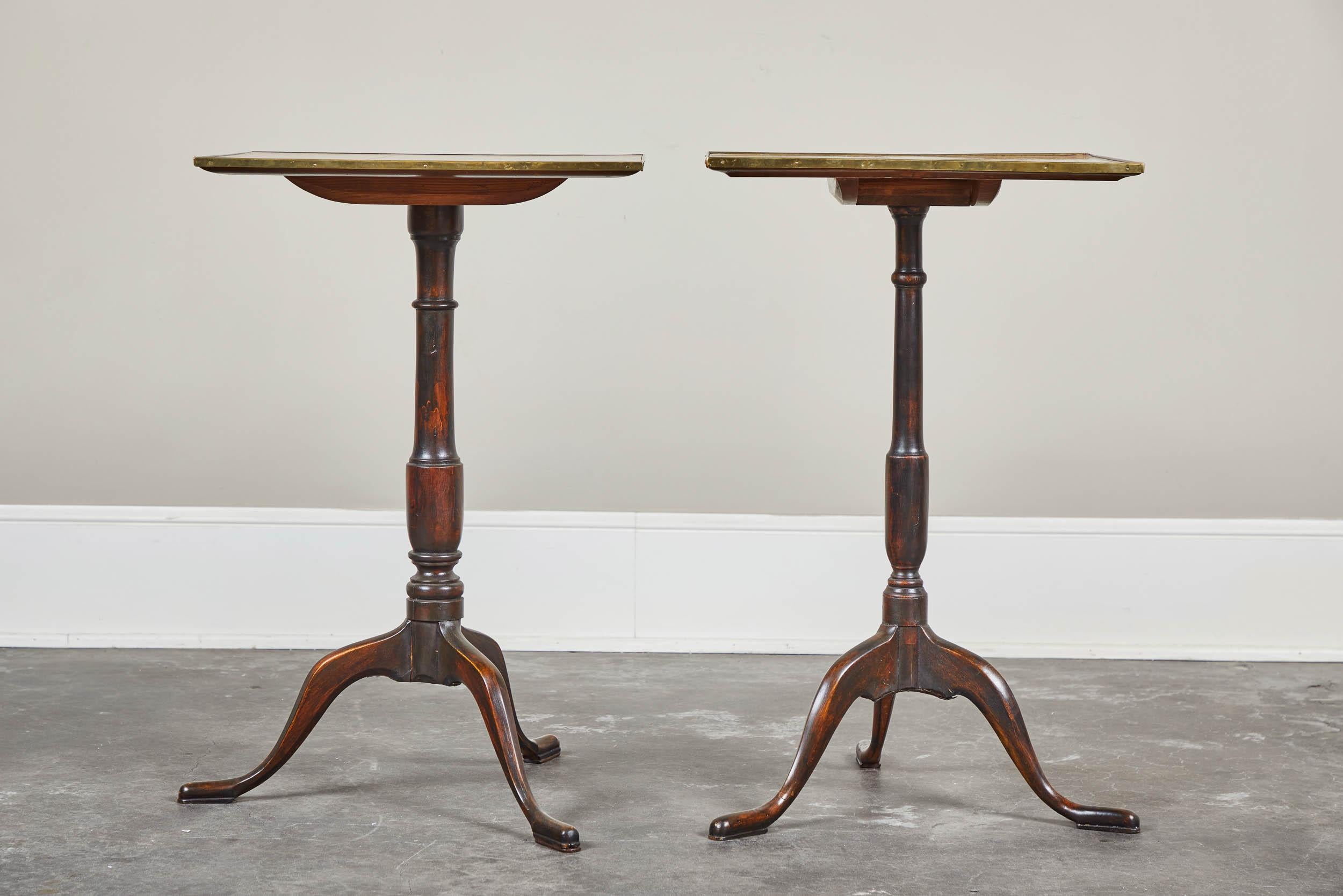 Pair of Early 19th Century Swedish Pedestal Tilt-Top Tables 2