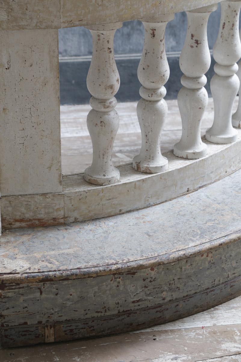 Pair of early 19th century Italian curved balustrades with original paint. Wonderful architectural feature has many  design possibilities