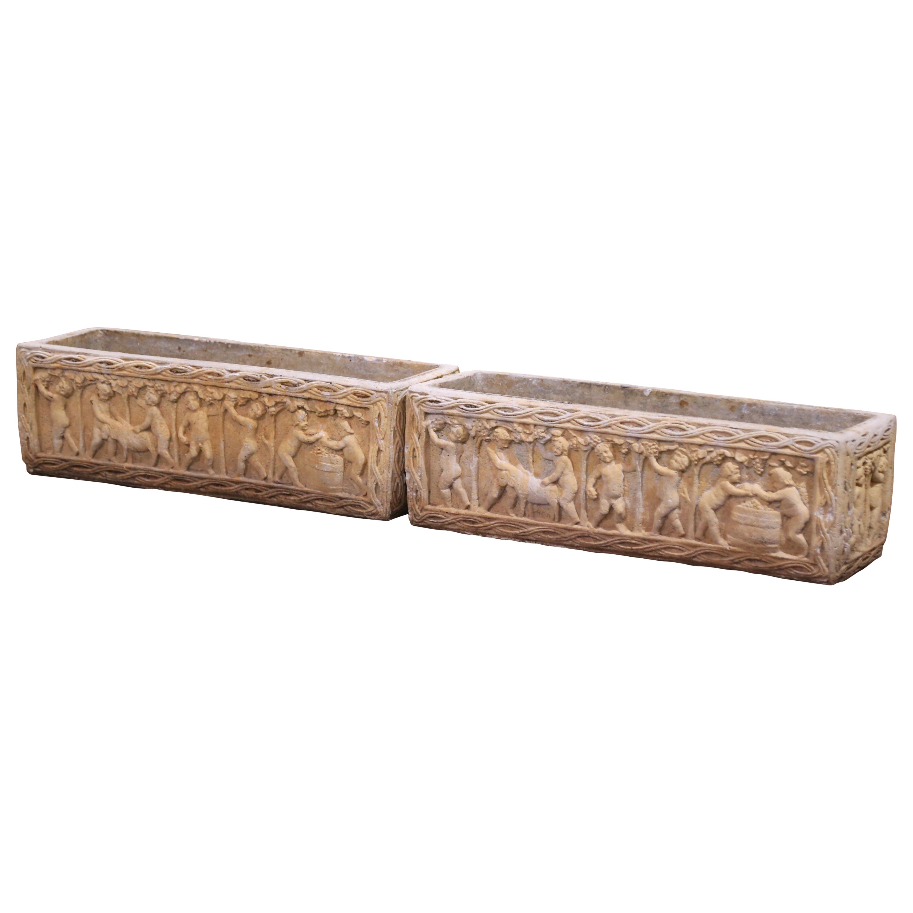 Paire de jardinières à figurines en pierre de Bacchus du début du 20 C. Stone. en vente
