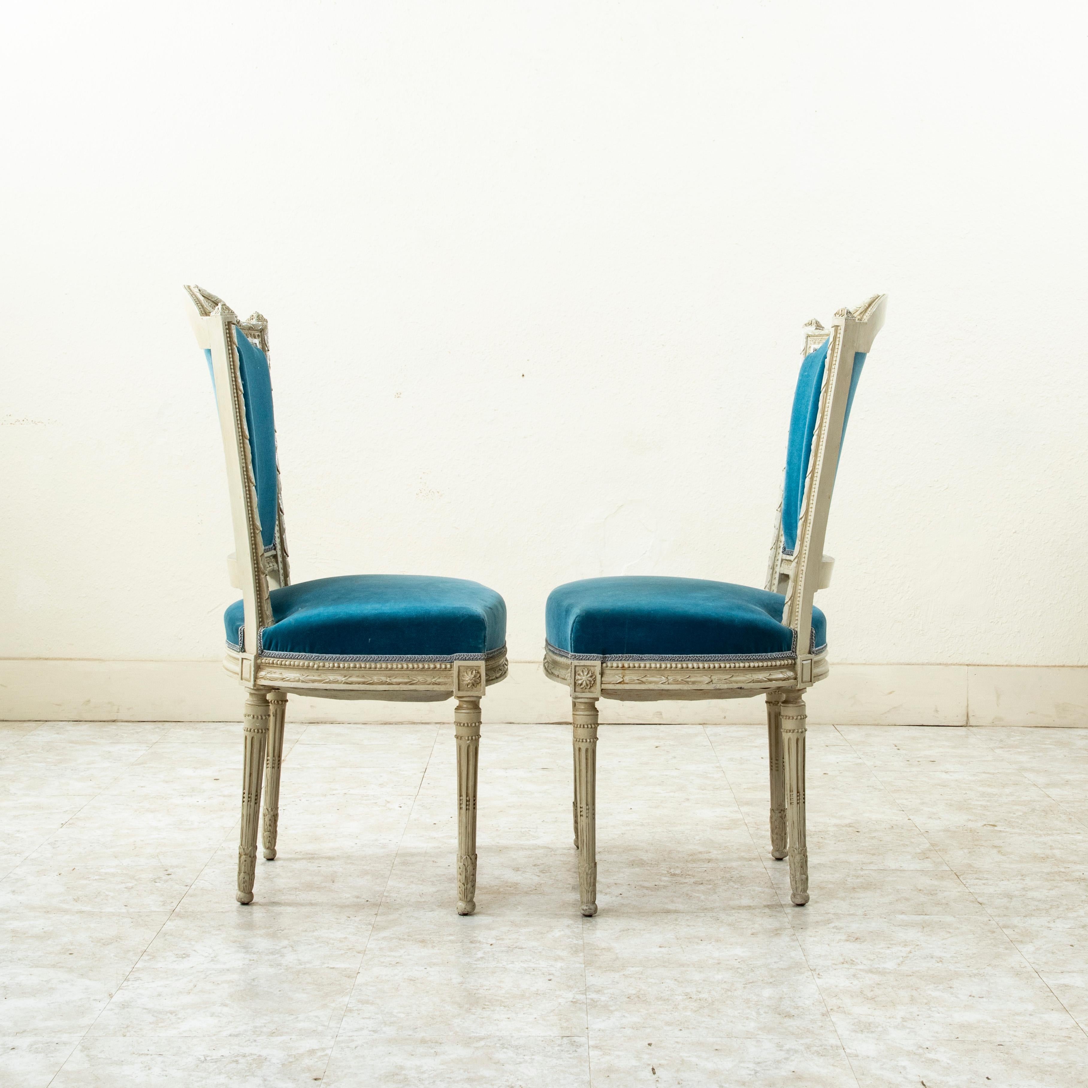 Pair of Early 20th C. French Louis XVI Style Hand-Carved Painted Side Chairs For Sale 1