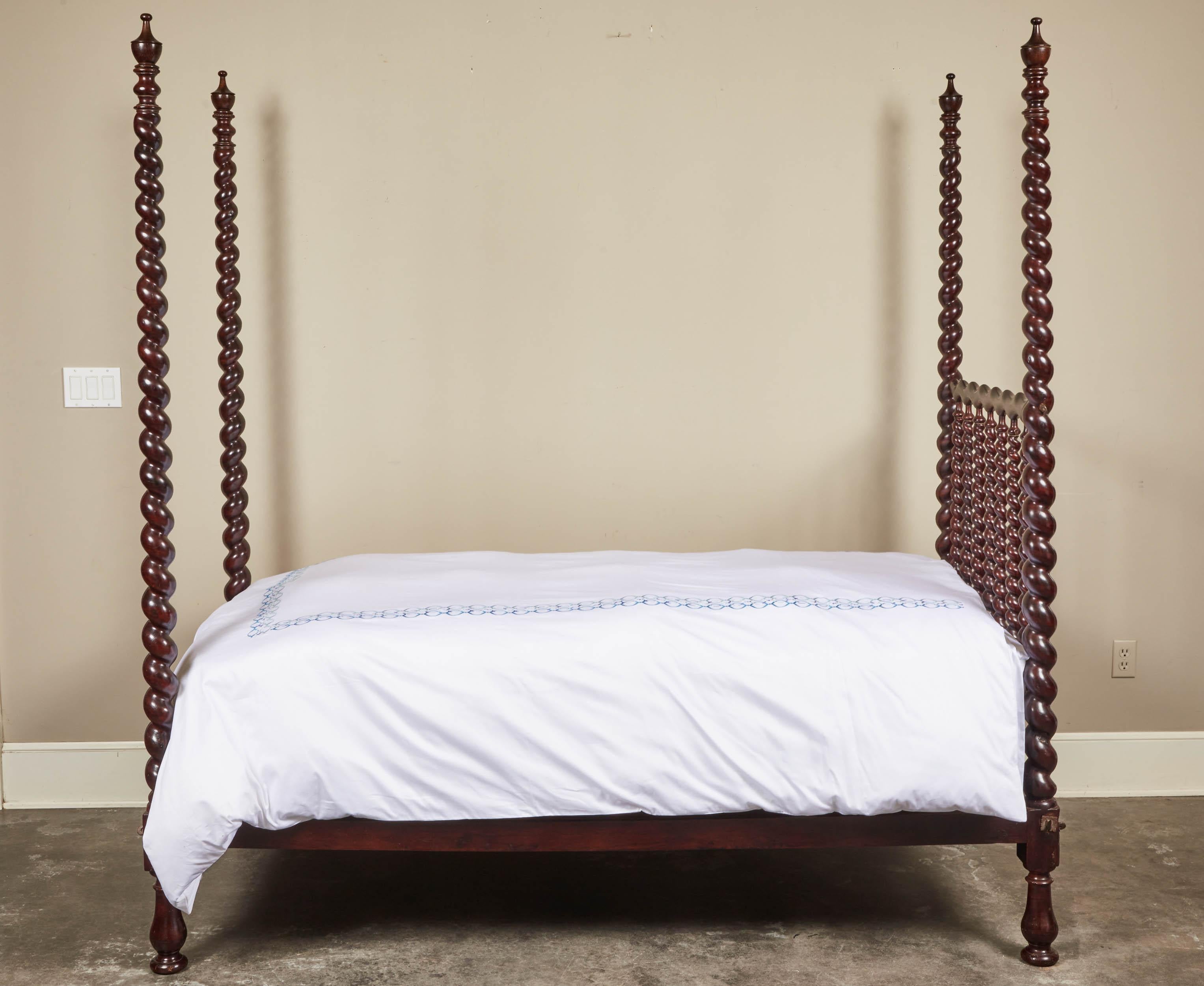 Pair of Early 20th Century Spanish Majorcan Walnut Poster Beds 5