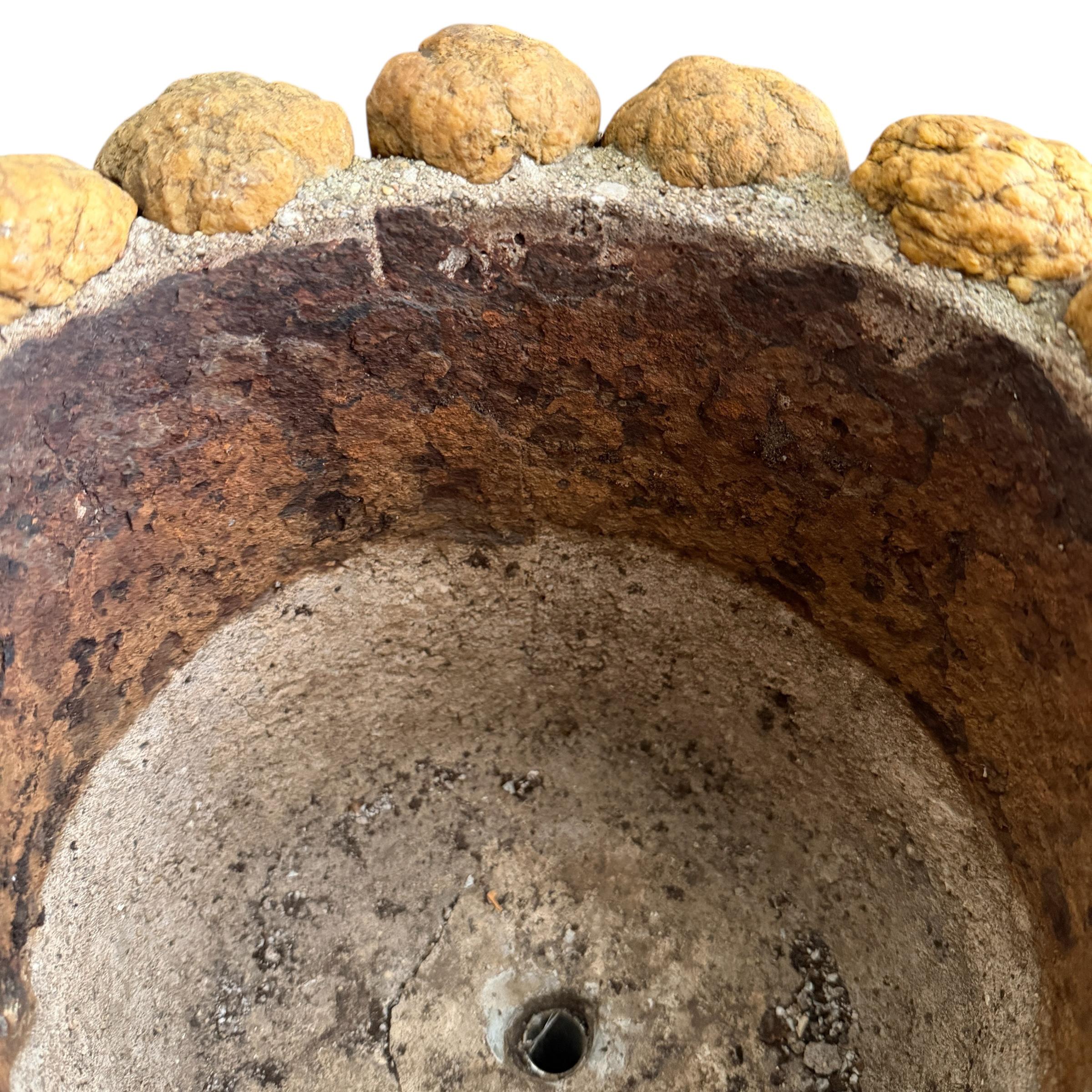 Paire de jardinières en géode d'art populaire américain du début du 20e siècle en vente 3