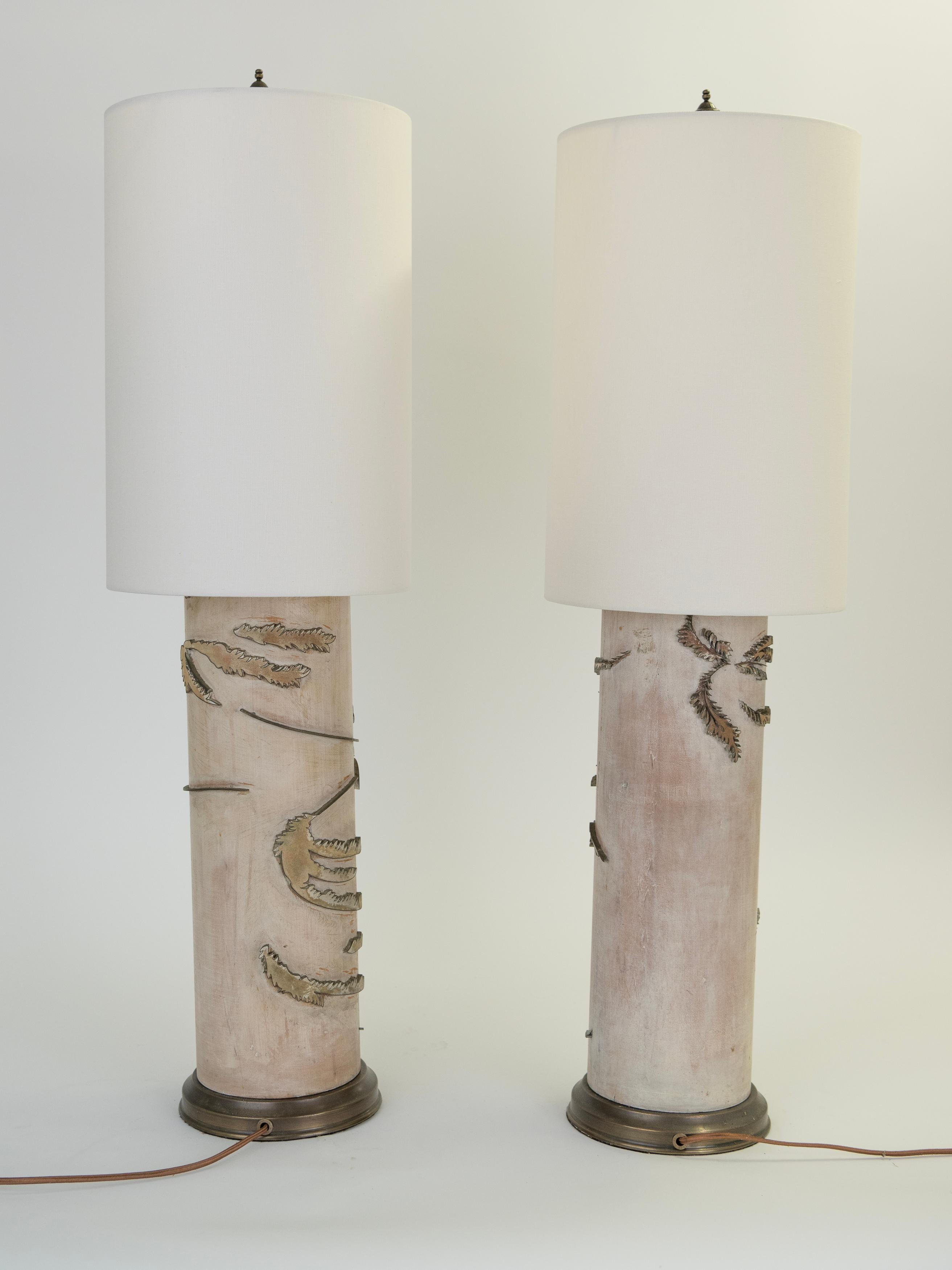 Américain Paire de lampes de table en papier peint du début du 20e siècle en vente