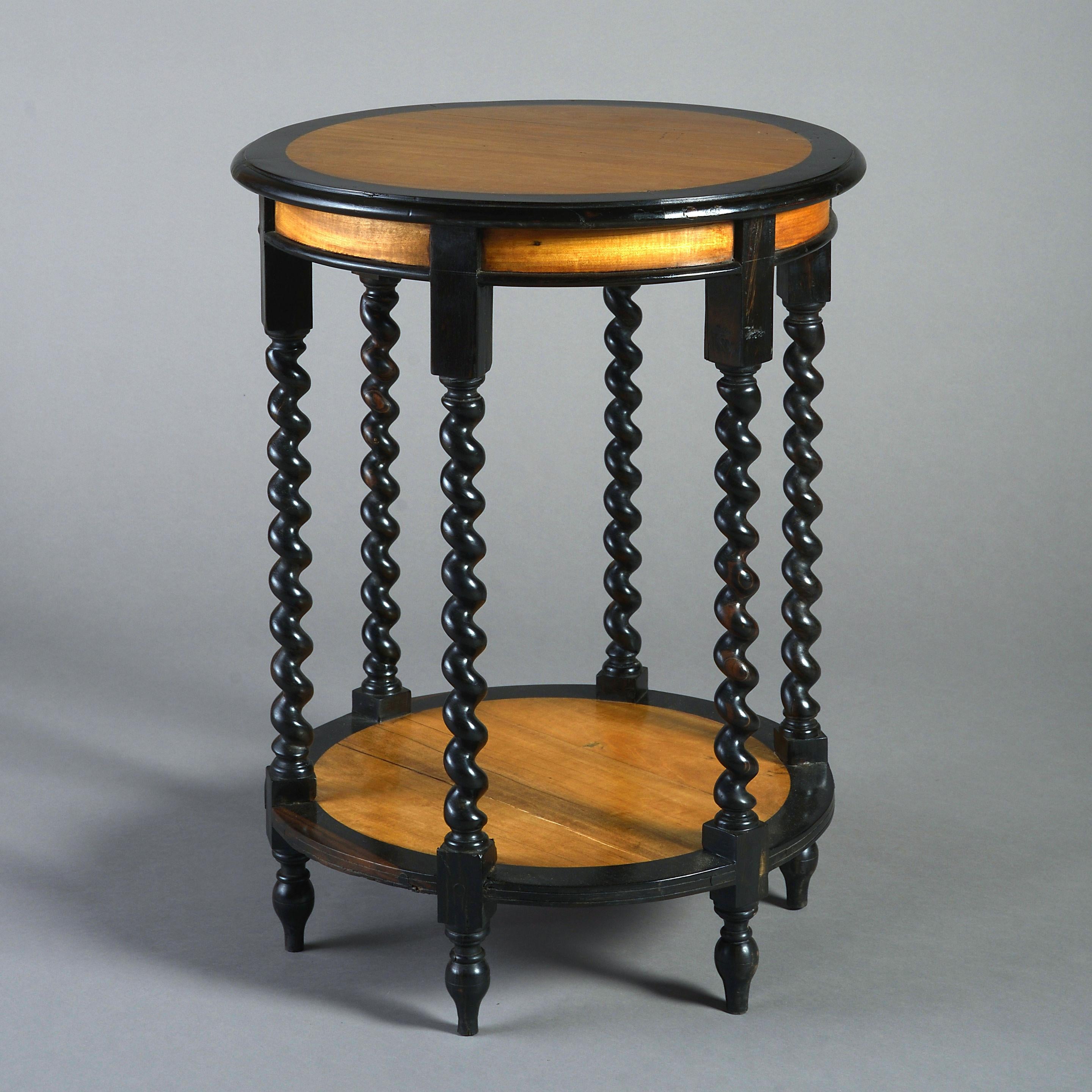 Pair of Early 20th Century Anglo-Indian Occasional Tables In Good Condition In London, GB