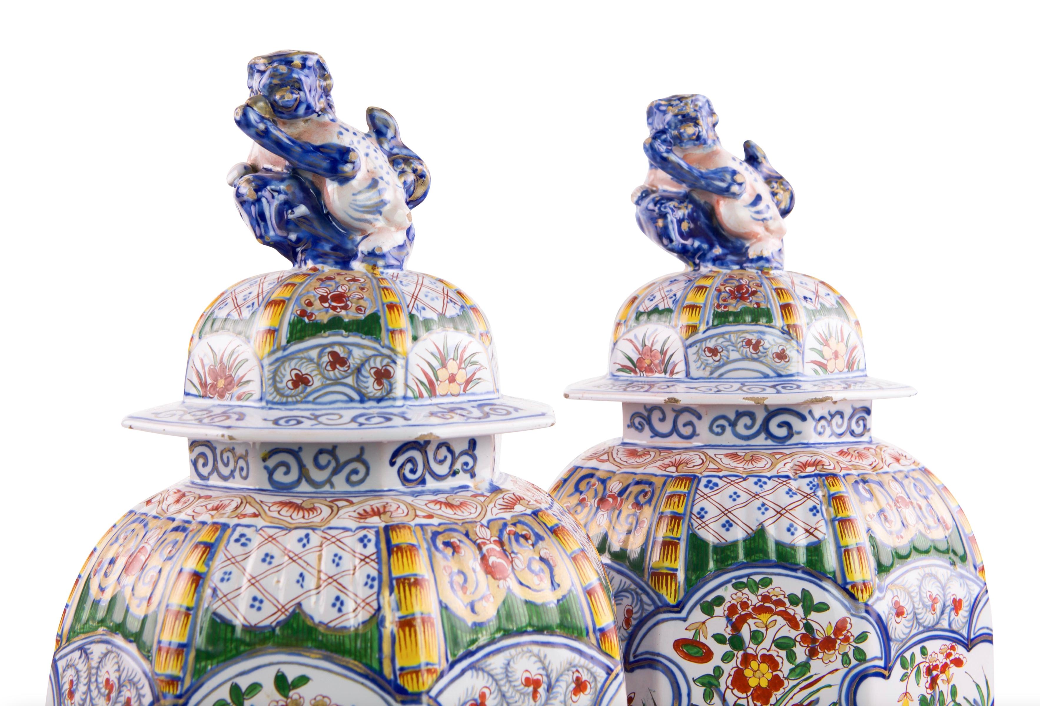 Porcelain Pair of Early 20th Century Antique Delft Polychrome Vases with Covers For Sale