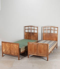 Pair of Early 20th Century Arts and Crafts Beds by Gordon Russell