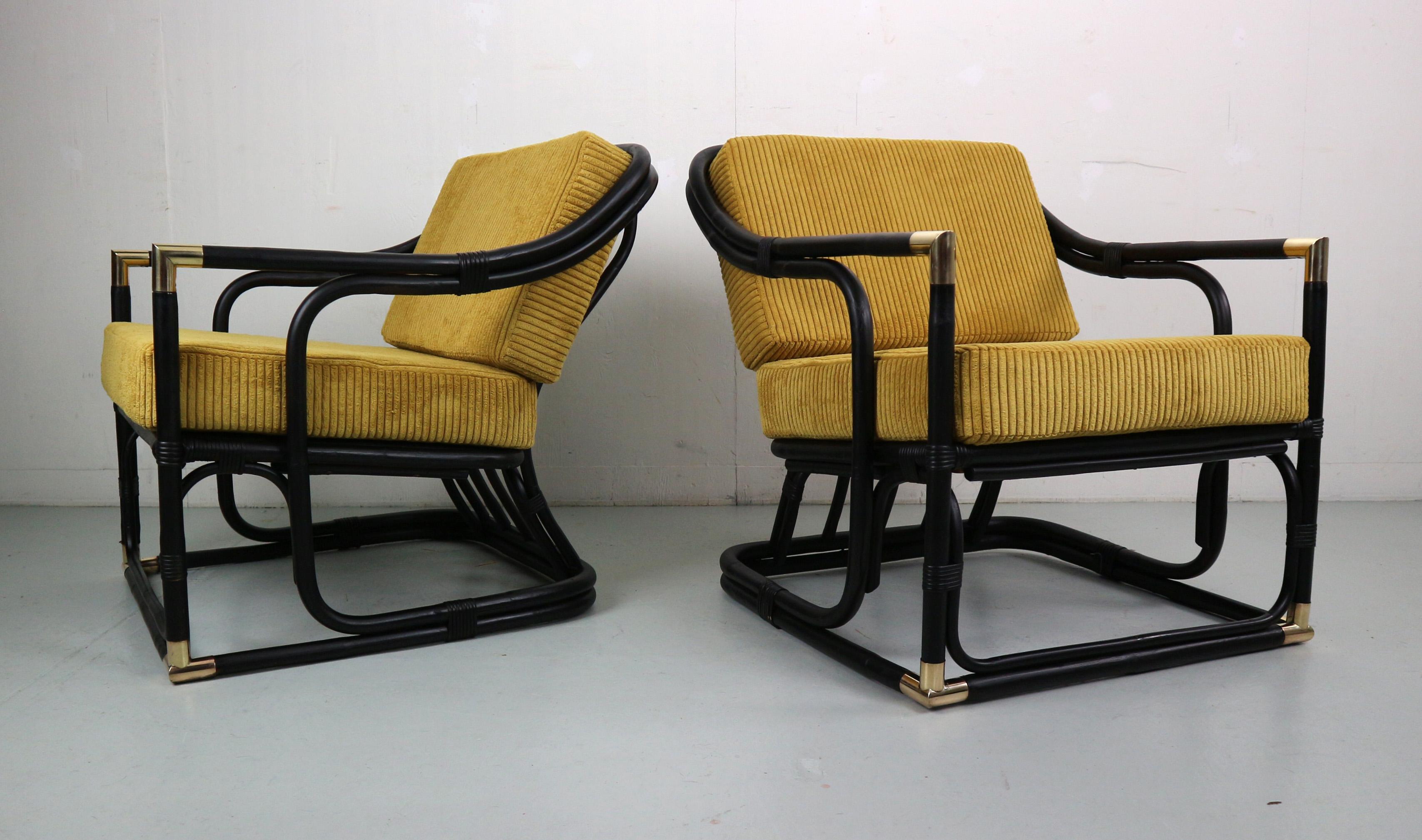 French Pair of Early 20th Century Bamboo and Brass Lounger, France For Sale