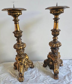 Pair of Early 20th Century Baroque Style GiltWood Paw Feet Candlestands