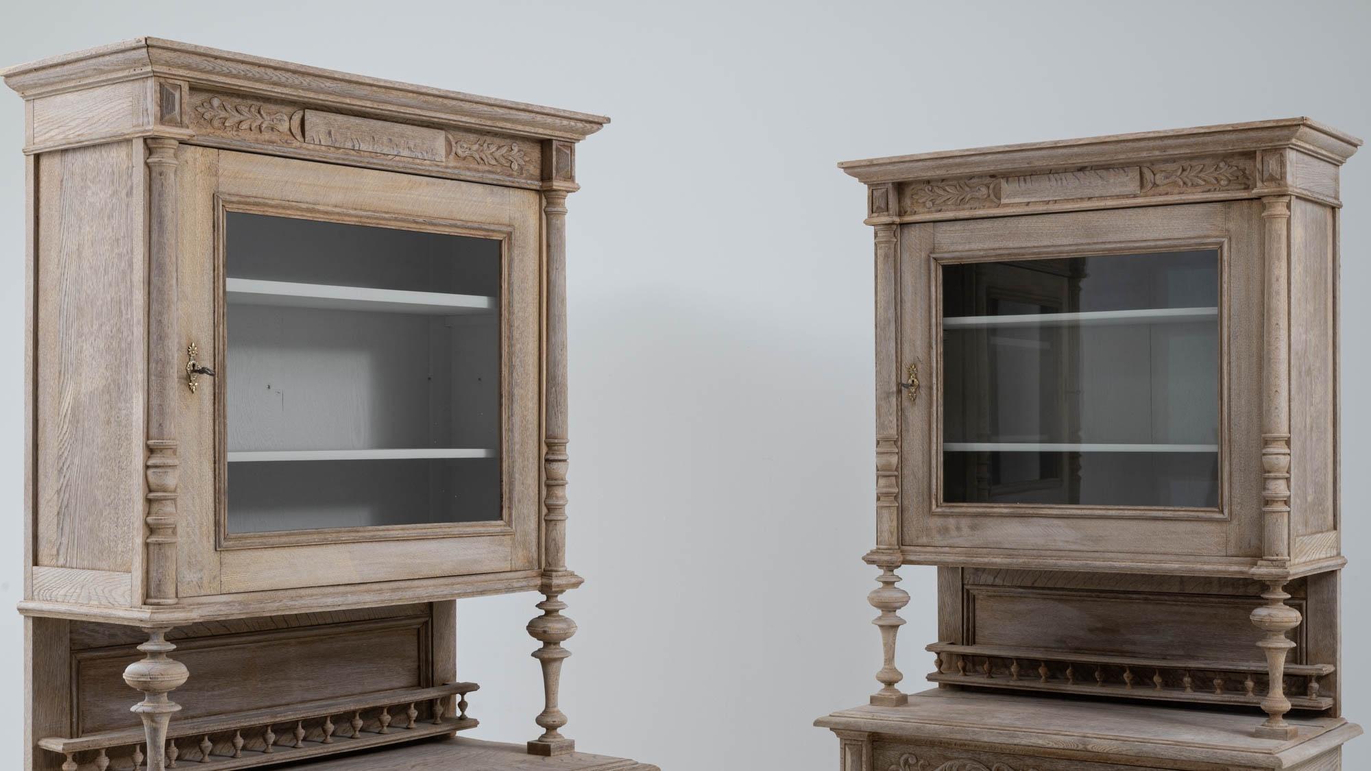 Pair of Early 20th Century Belgian Oak Vitrines à Deux Corps For Sale 3