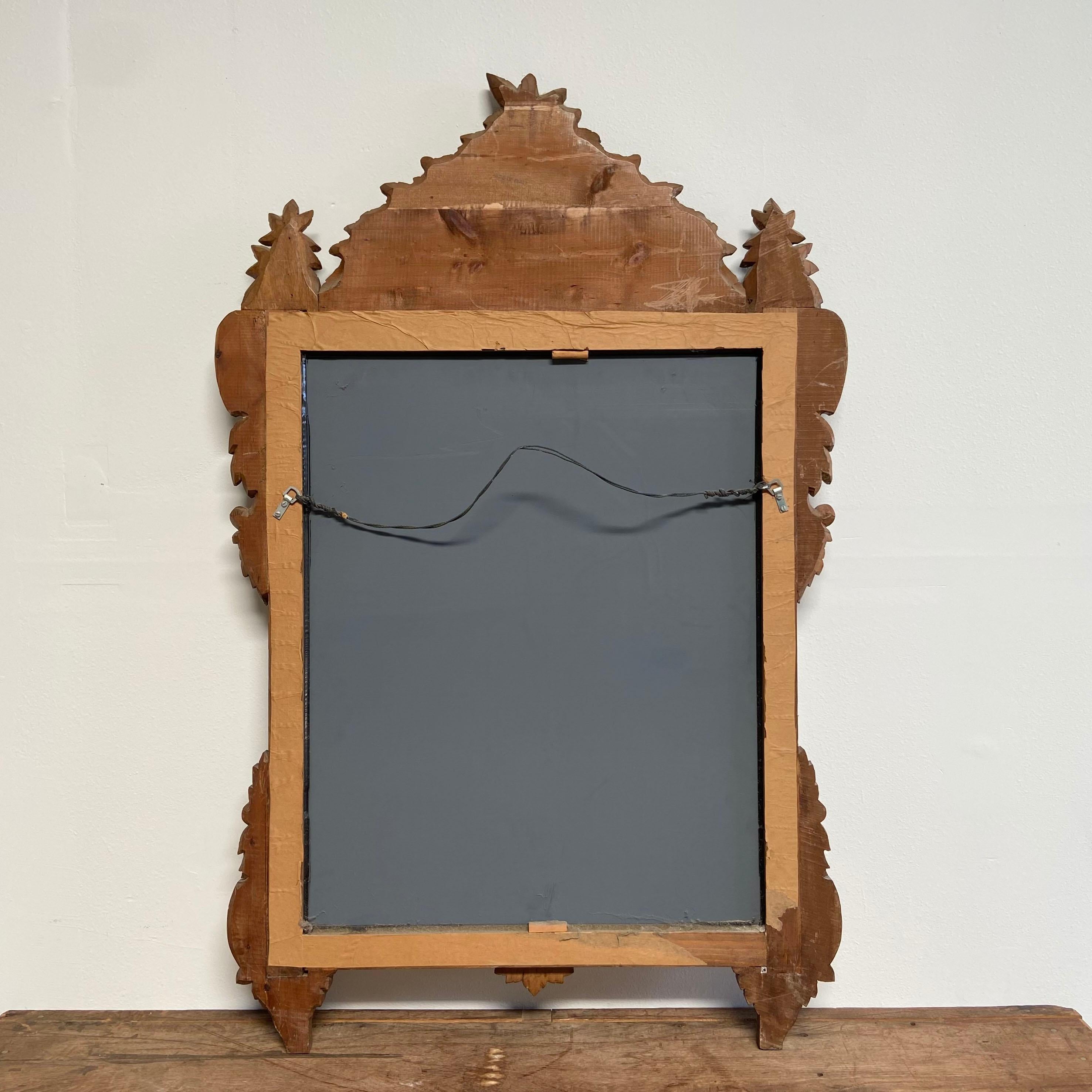 European Pair of Early 20th Century Carved French Style Mirrors in Walnut Finish For Sale