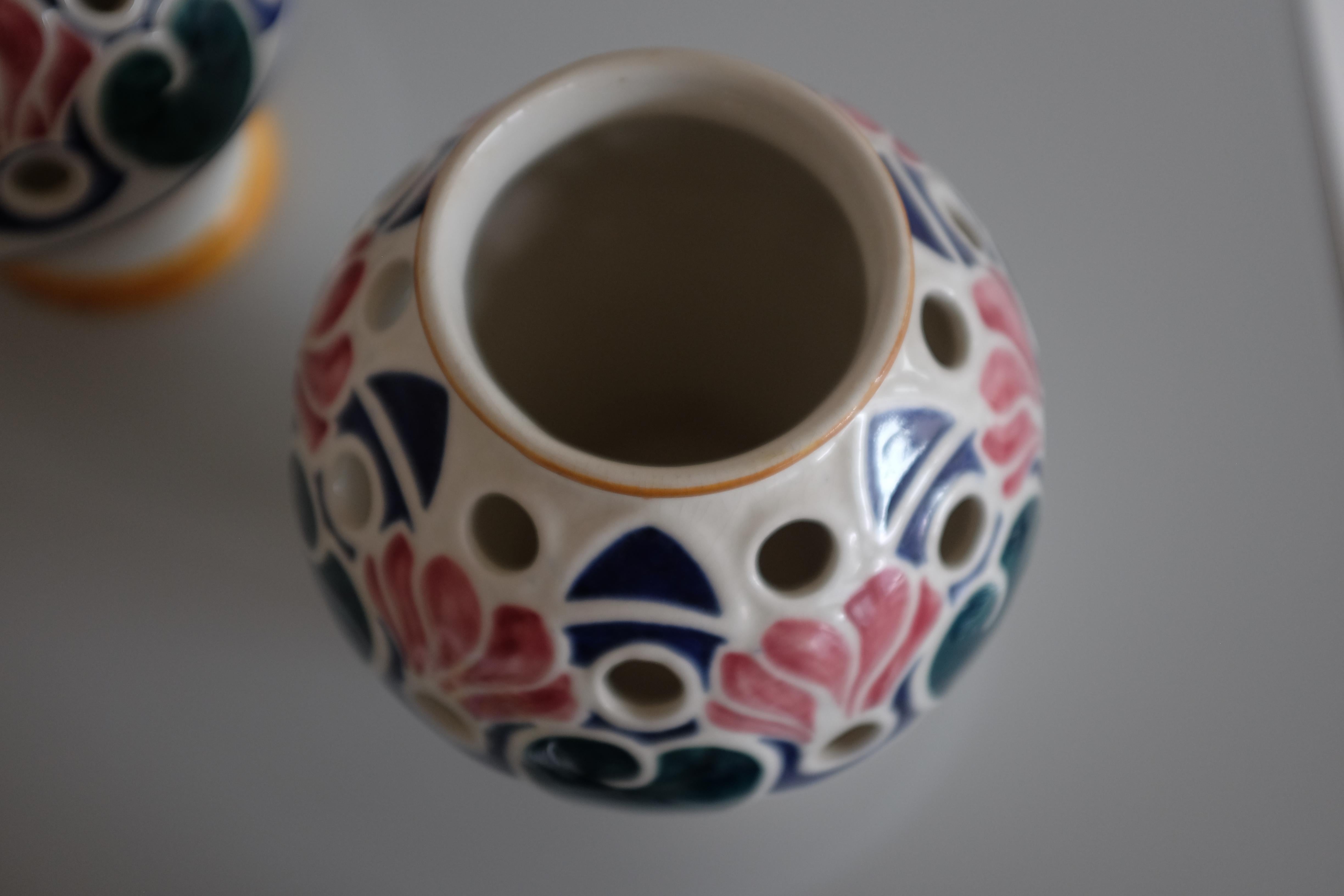 Début du 20ème siècle Paire de vases en céramique du début du 20e siècle par Alf Wallander en vente