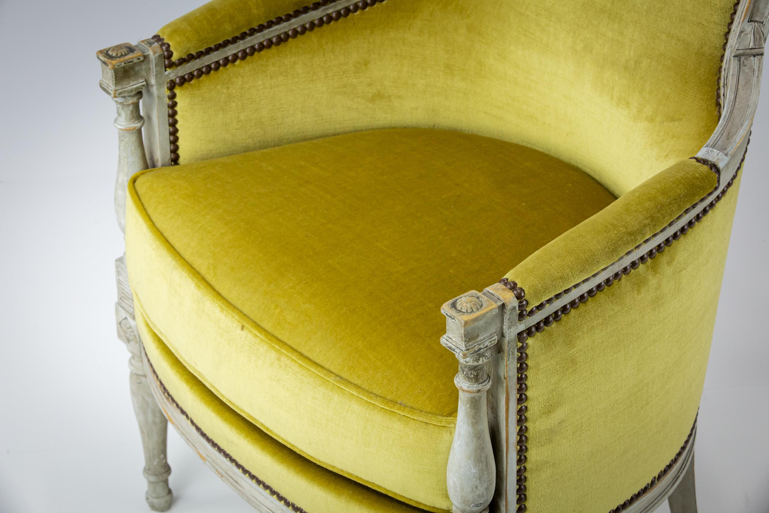 Pair of Early 20th Century Chateau Bergere Chairs 7