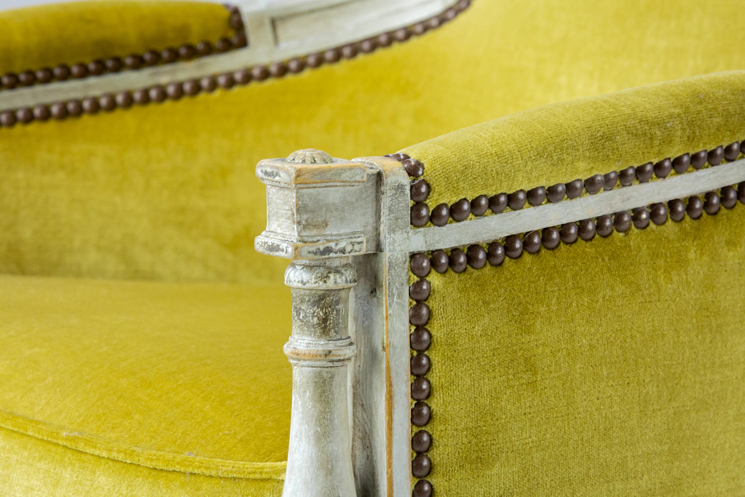 Pair of Early 20th Century Chateau Bergere Chairs 10
