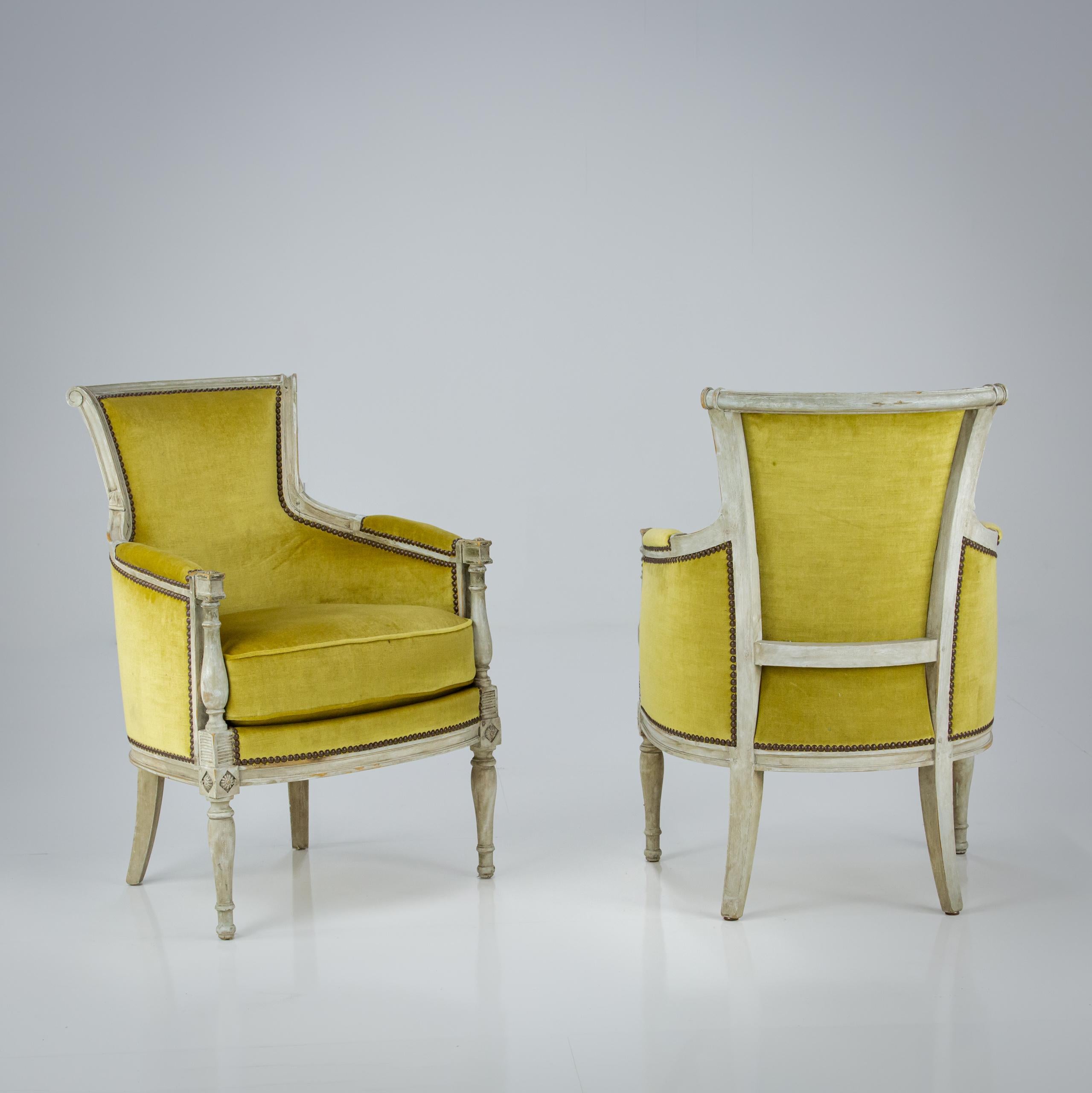 Wood Pair of Early 20th Century Chateau Bergere Chairs