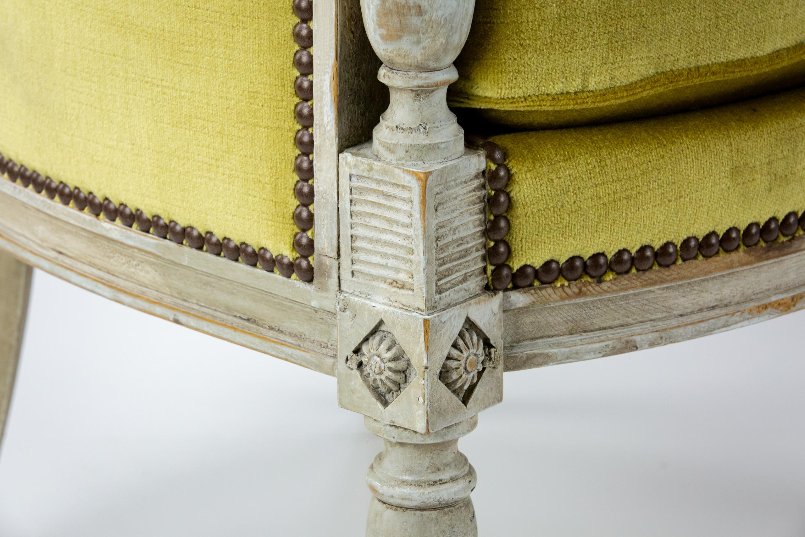 Pair of Early 20th Century Chateau Bergere Chairs 4