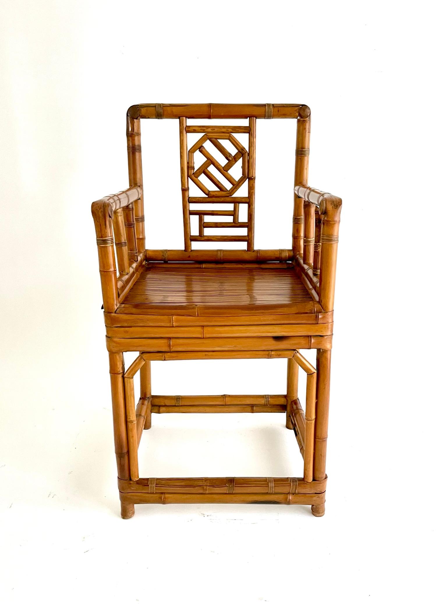 Pair of Early 20th Century Chinese Bamboo Chairs In Good Condition For Sale In Atlanta, GA