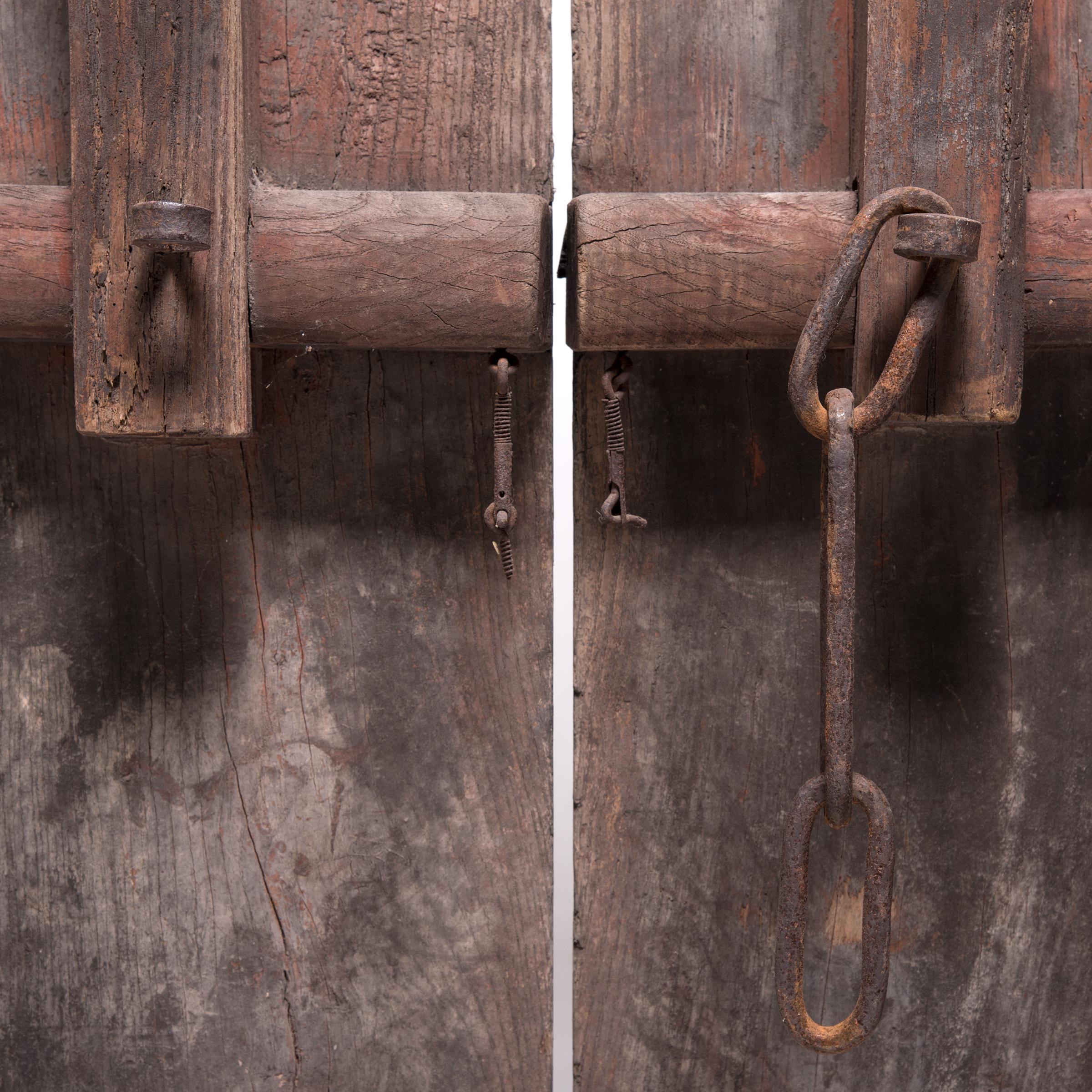 Pair of Early 20th Century Chinese Courtyard Doors 3