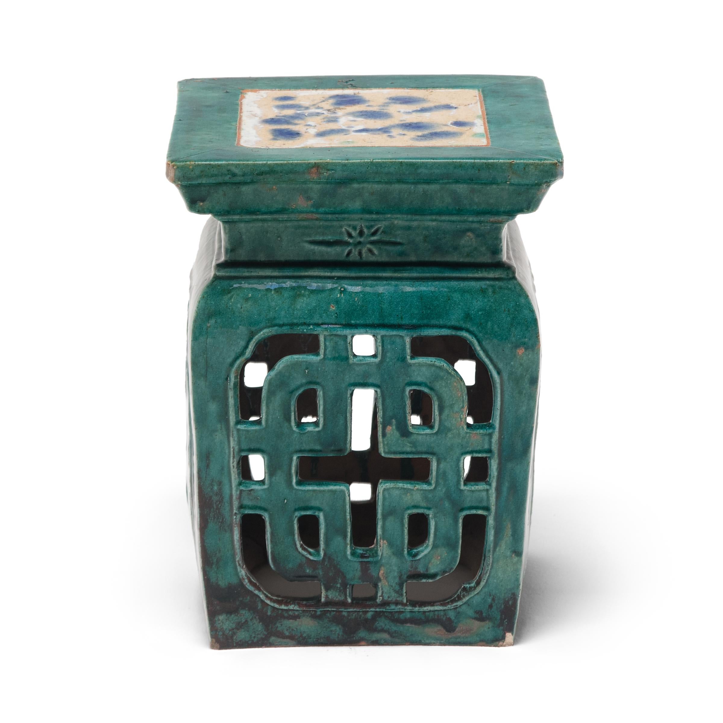 Pair of Chinese Green Glazed Garden Seats, c. 1900 4