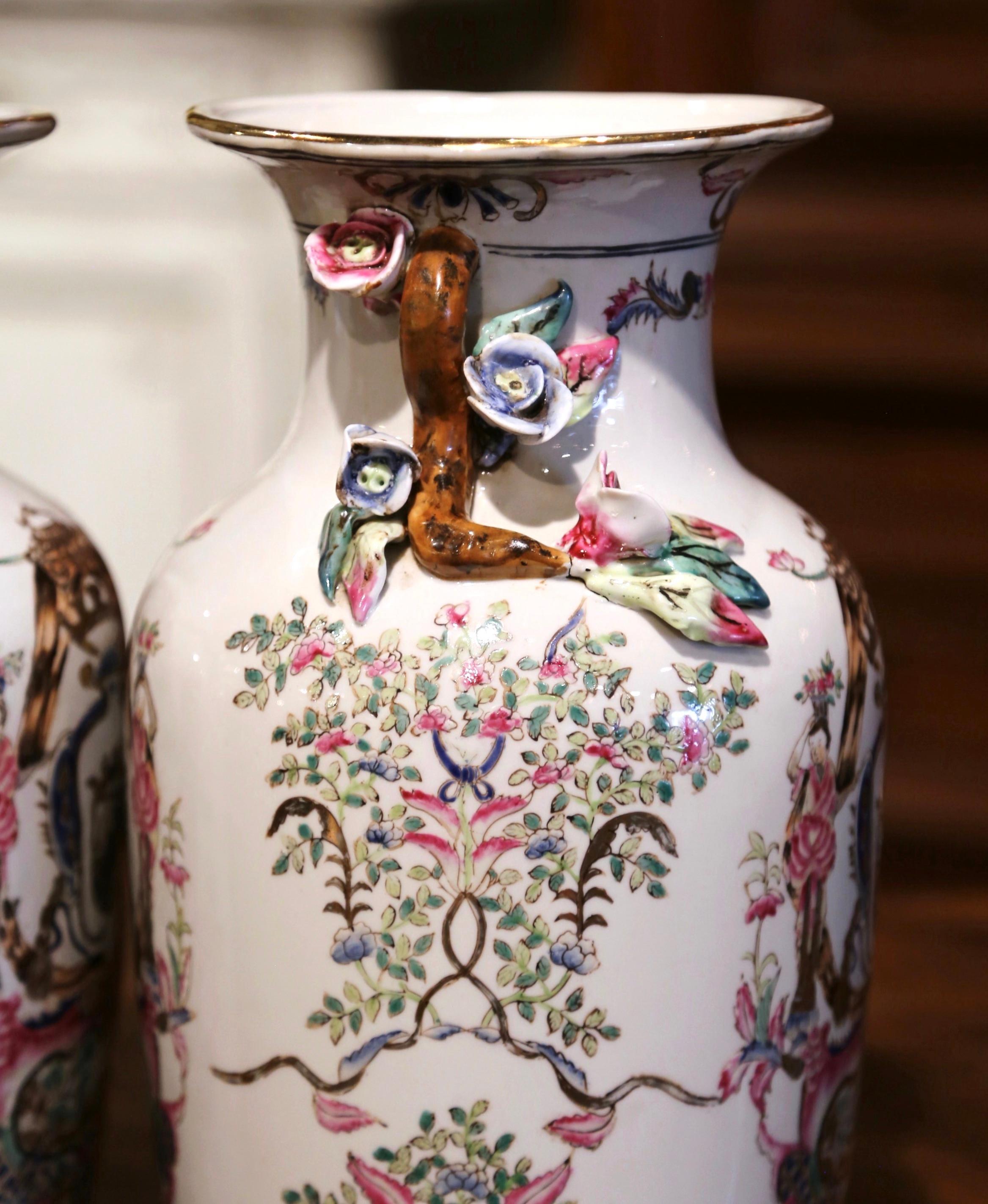 Pair of Early 20th Century Chinese Painted and Gilt Barbotine Porcelain Vases 4