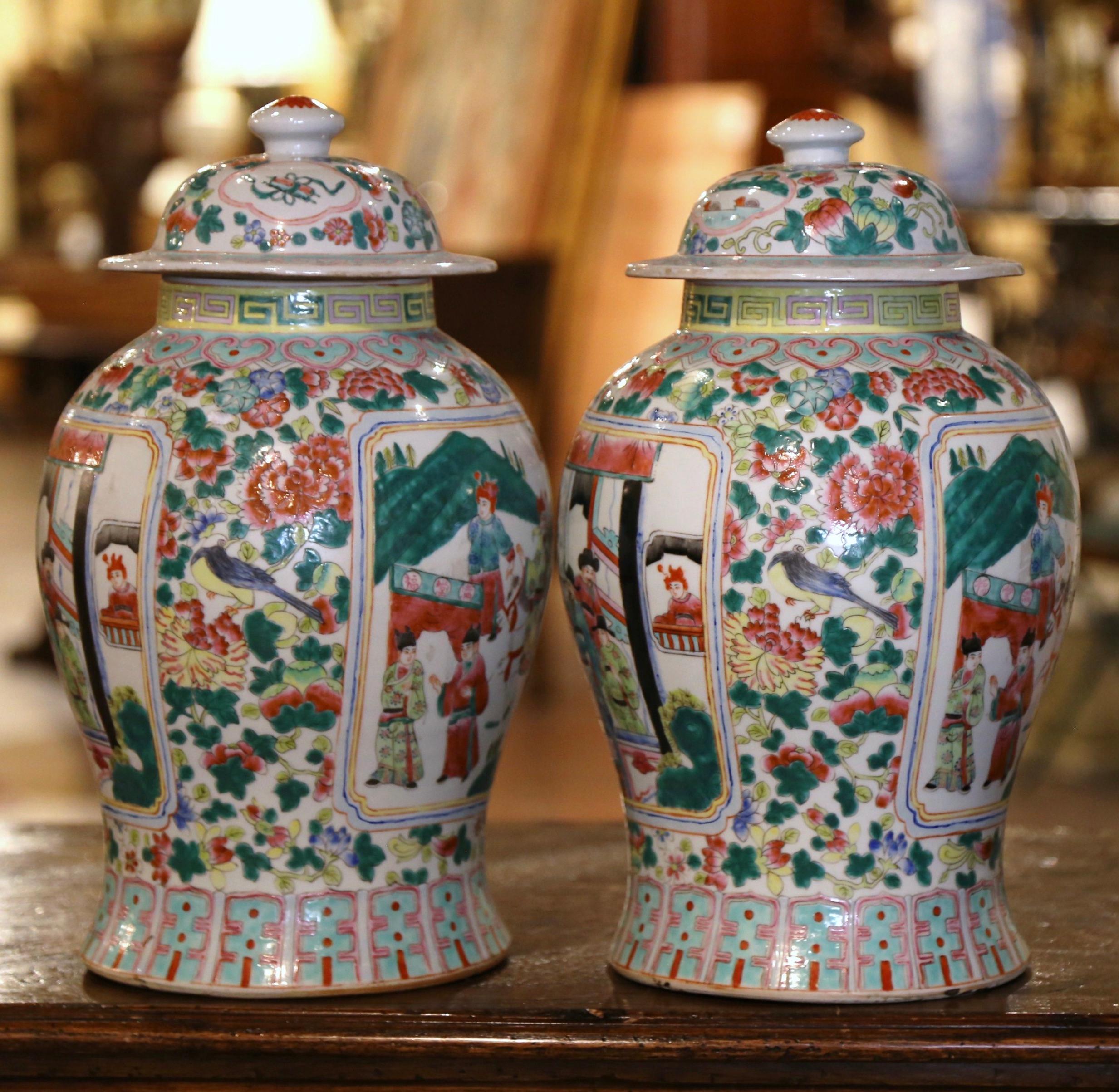 Pair of Early 20th Century Chinese Painted Famille Rose Porcelain Lidded Jars 2