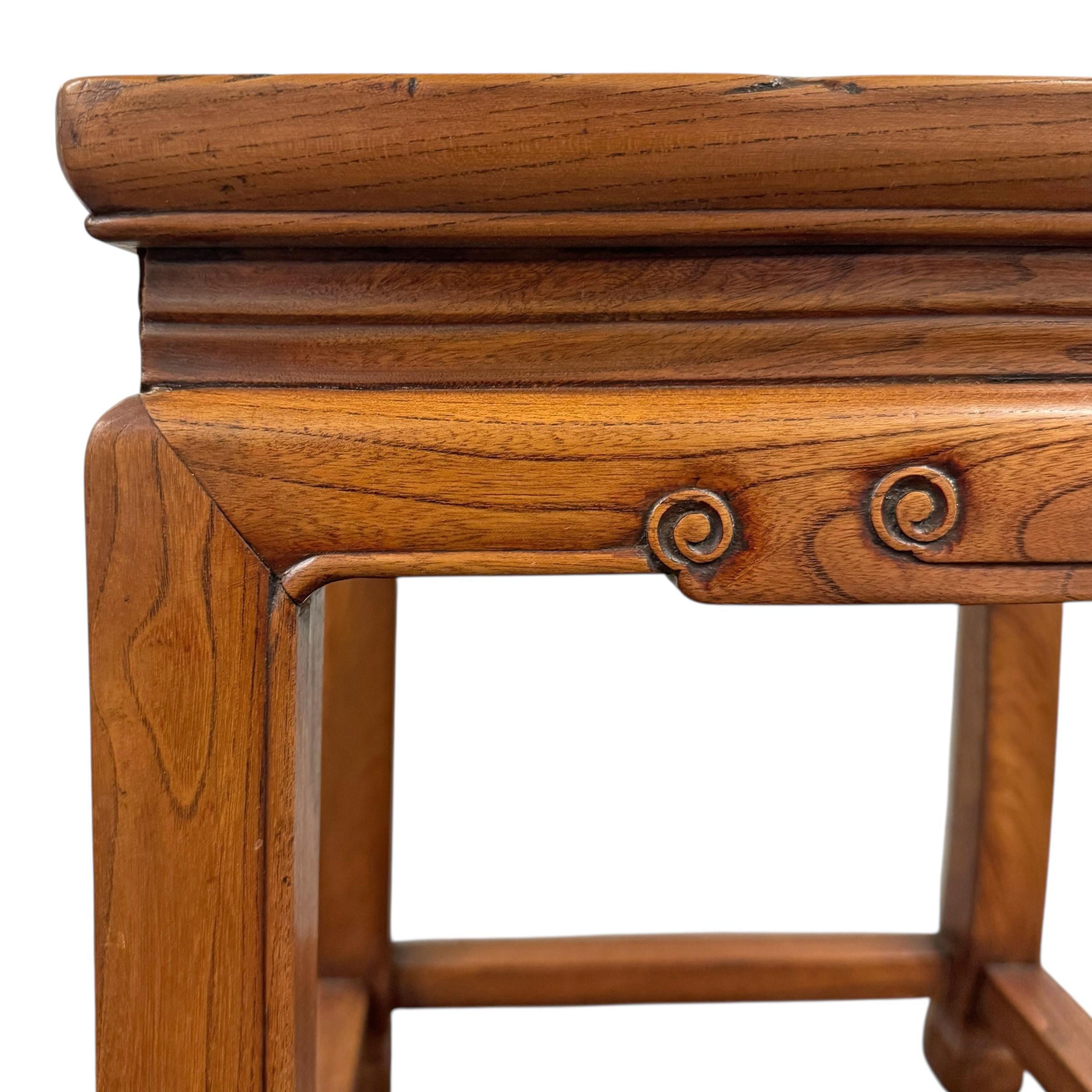 Pair of Early 20th Century Chinese Stools For Sale 3