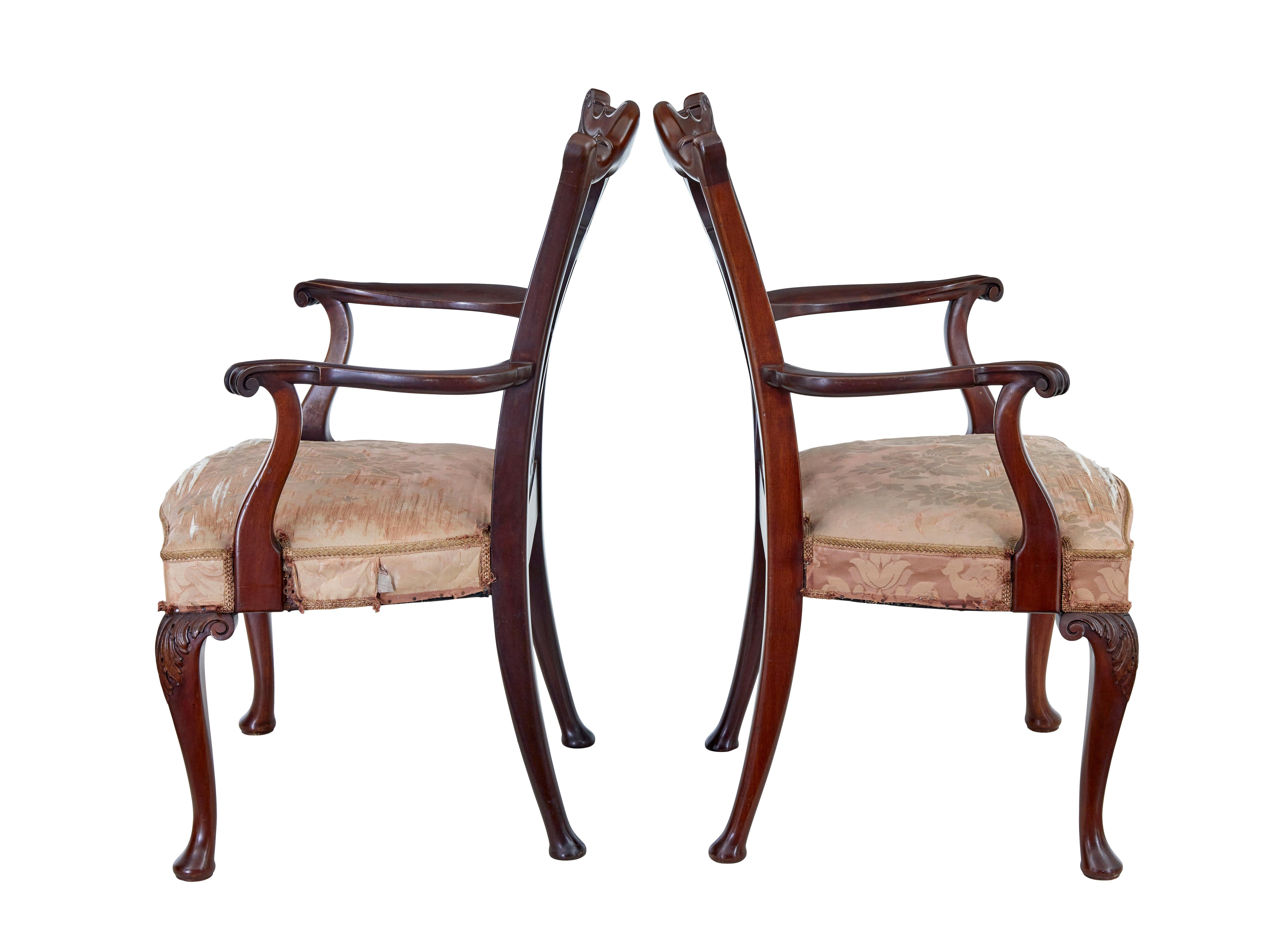 20ième siècle Paire de fauteuils Chippendale du début du 20e siècle en vente