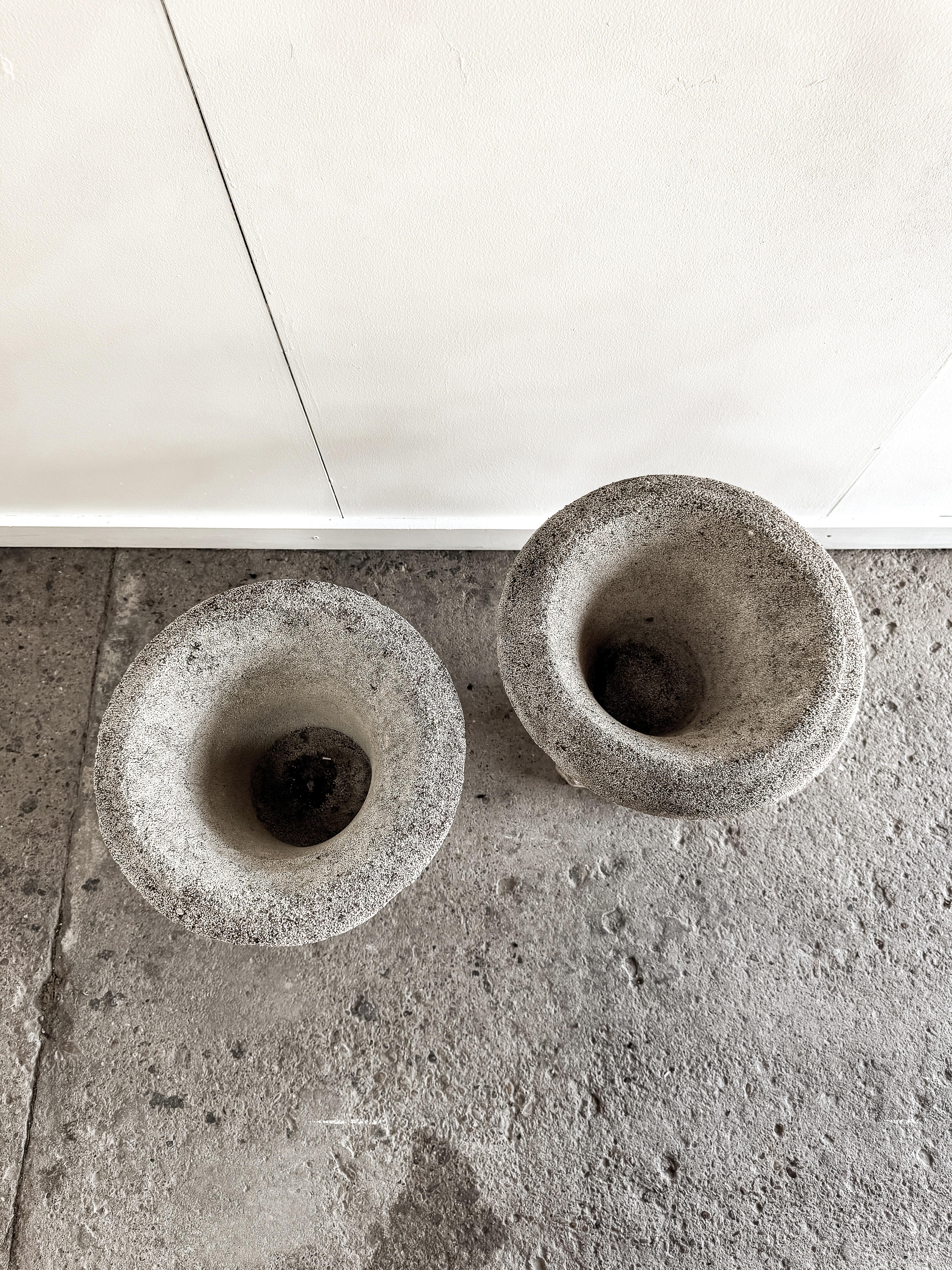 Pair of Early 20th Century Classic French Cement Urn Planters For Sale 10